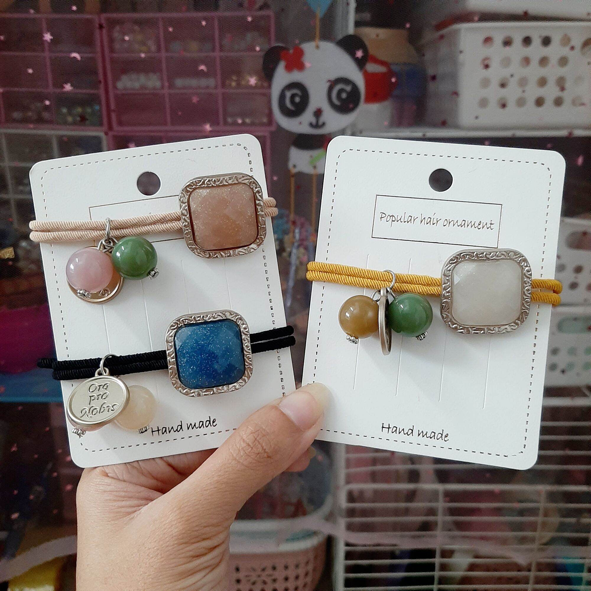 Cột tóc dễ thương phong cách Hàn Quốc (các bạn thích màu nào, ib shop để chọn ạ)