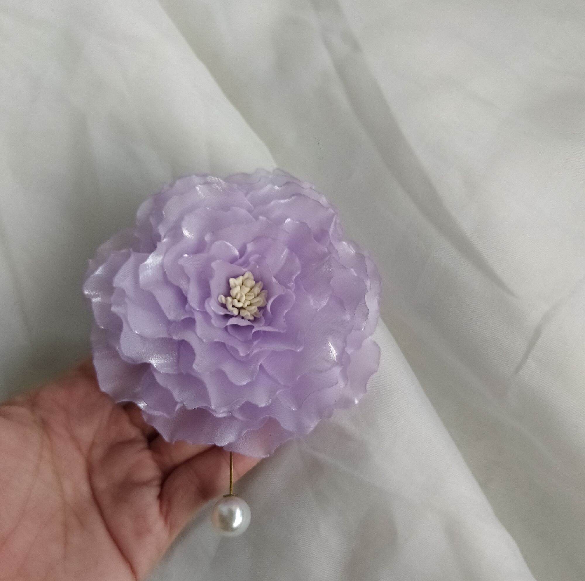 Hoa cài áo handmade Canto màu tím
