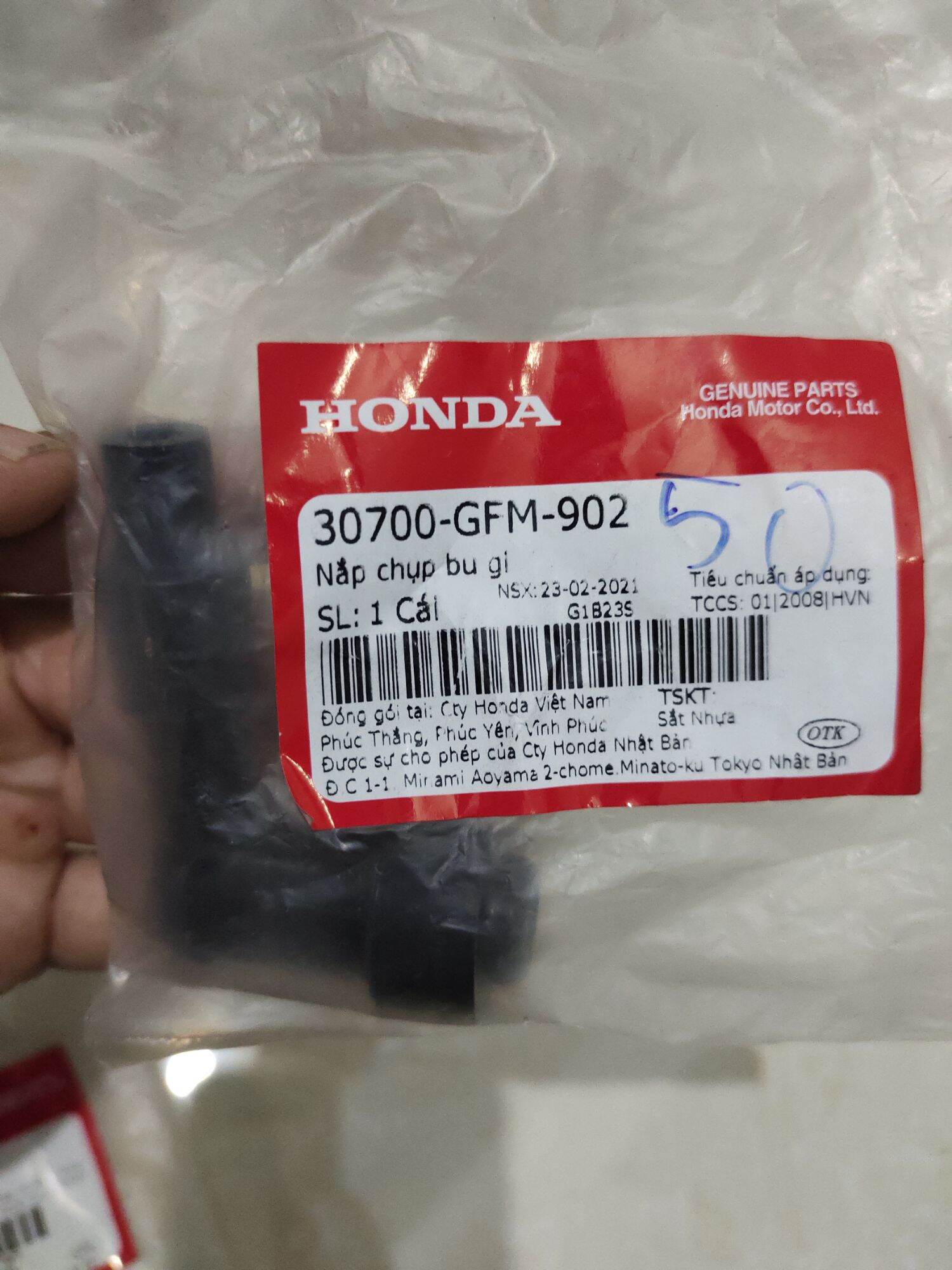 Nắp chụp bugi HONDA VISION 110