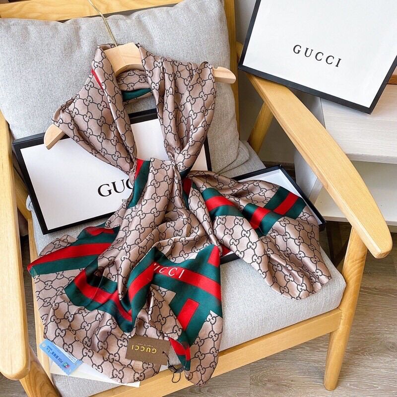 Khăn Lụa Thương Hiệu Dáng Dài Khăn Choàng Chống Nắng Đi Biển Du Lịch Khăn Chụp Ảnh Họa Tiết (90x180 cm)