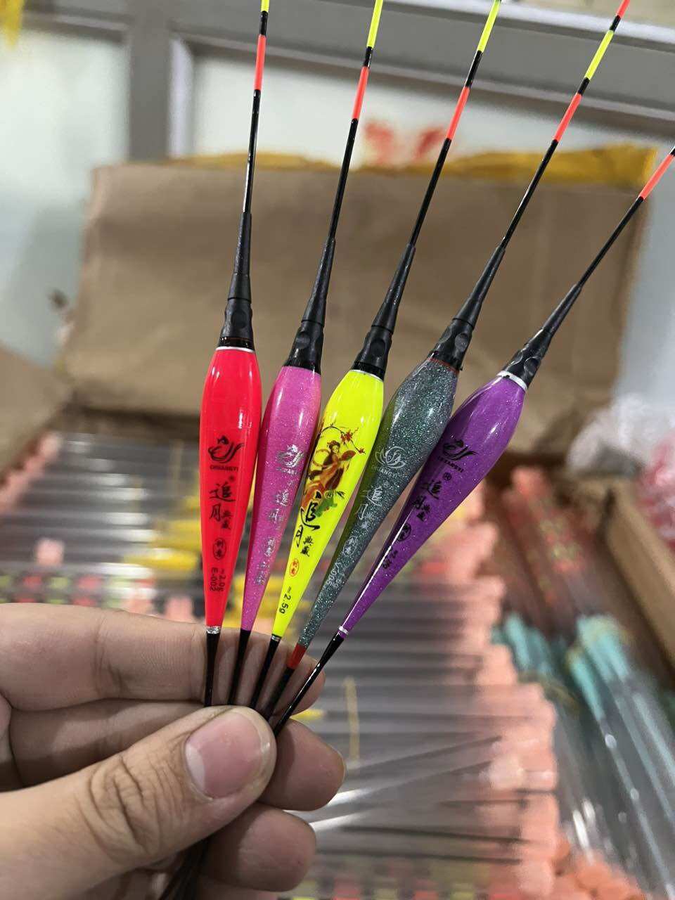 Phao câu điện tặng kèm pin, phao câu đài
