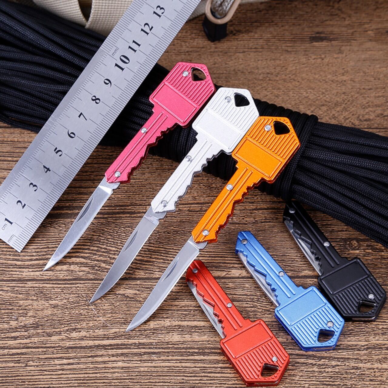 Móc khóa hay ho 5in1 tiện lợi