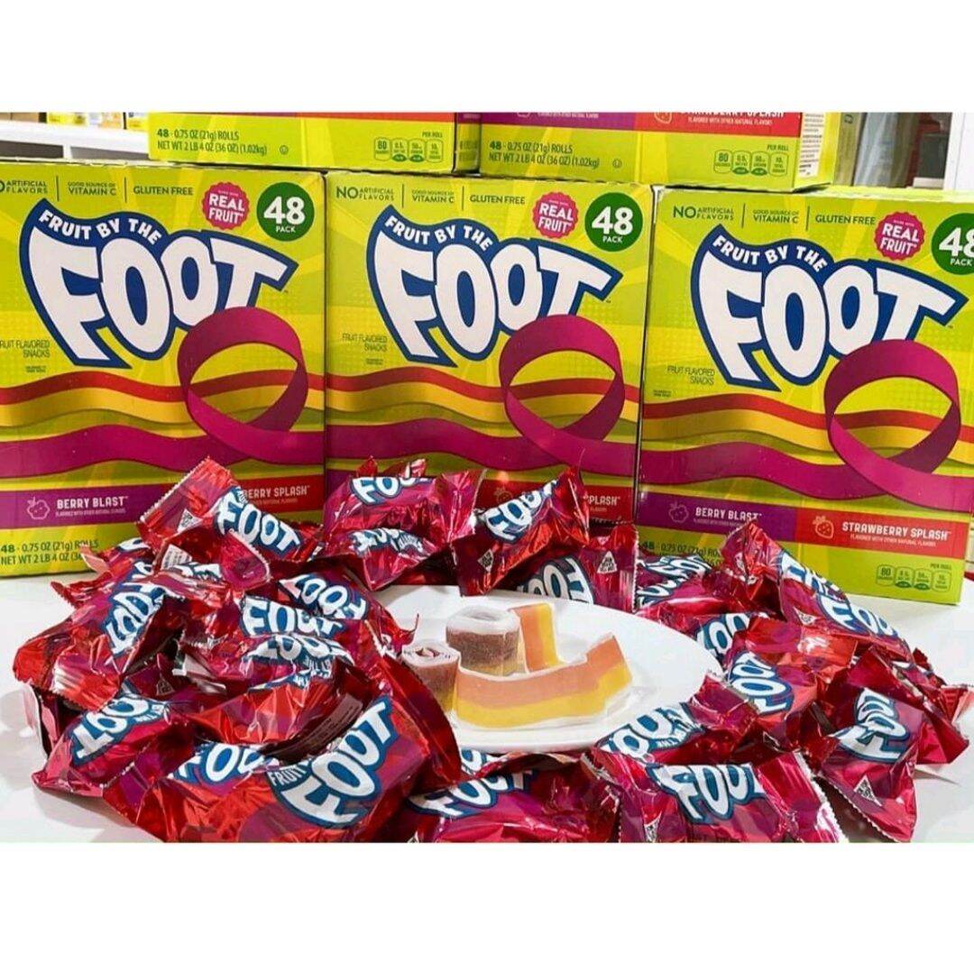 Kẹo dẻo fruit by the FOOT - Mỹ (1 cuộn) 21g