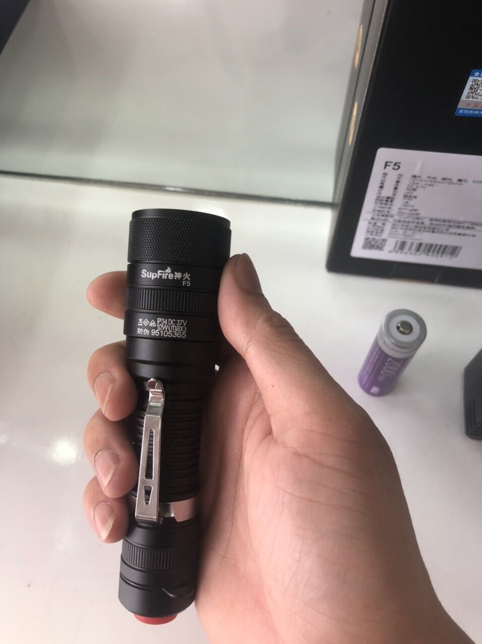 Đèn pin Supfire F5 (zom)