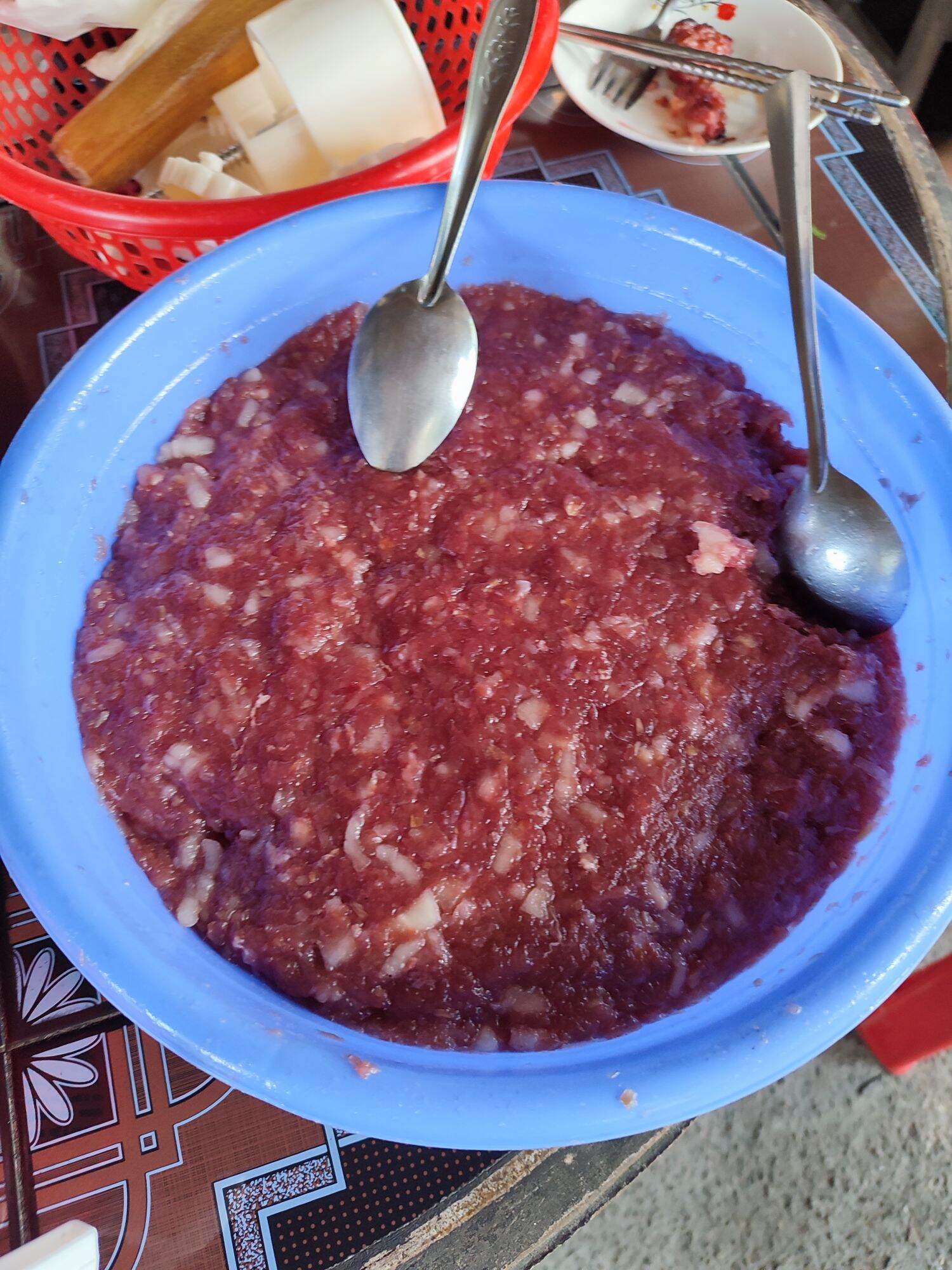 Muối đỏ làm lạp xưởng,pate trà vinh( gói 100gr)