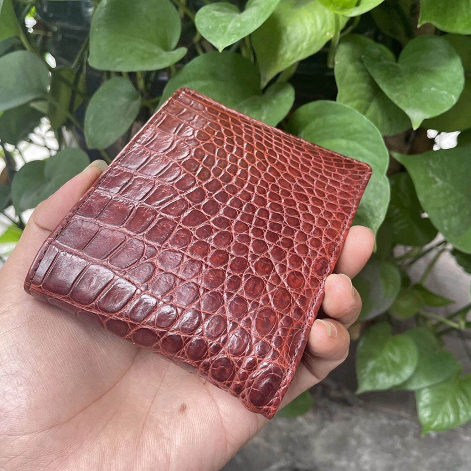 Bóp ví nam cao cấp da cá sấu ví nam cá sấu phần bụng cao cấp giá rẻ màu nâu đỏ st14 bh 24 tháng kèm hộp lót nhung