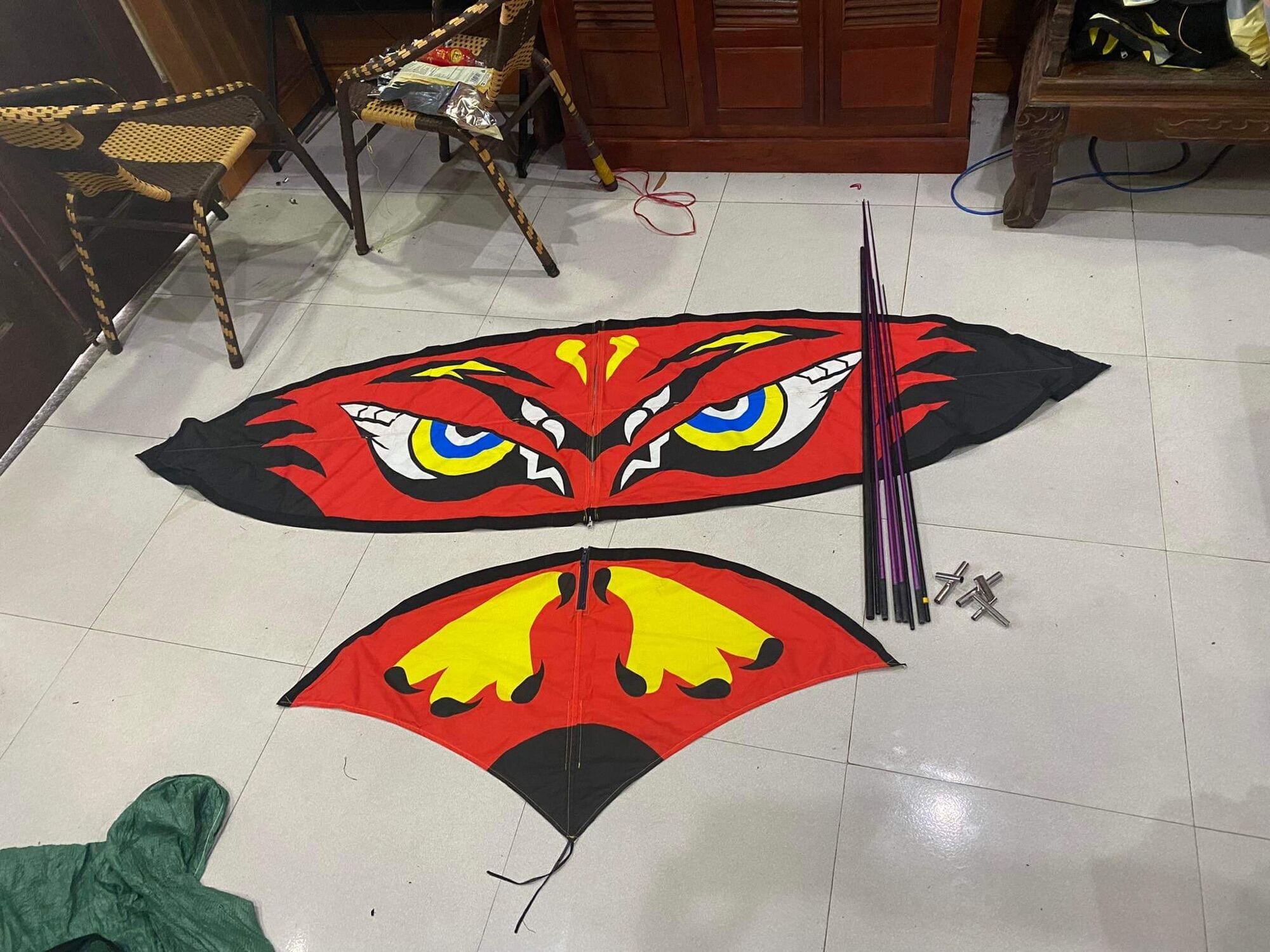 Diều sáo tự lên khung 2m4 áo 2m2 hàng kĩ, nét