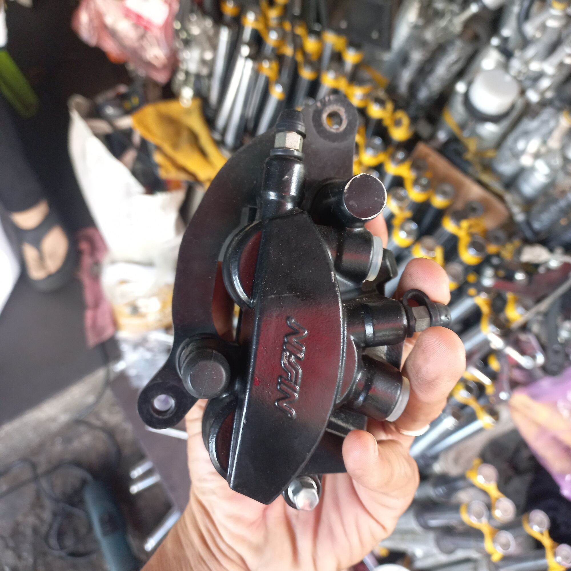 Heo dầu Trước Pcx , Heo dầu Trước shmode mới 98%