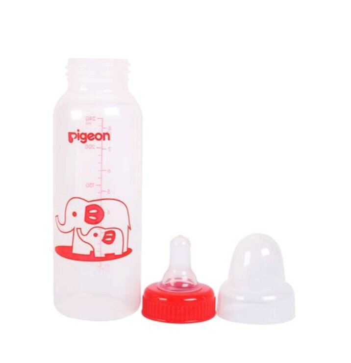 Bình Sữa Pigeon PP Tiêu chuẩn 240ml ( 4 ,5 tháng +)