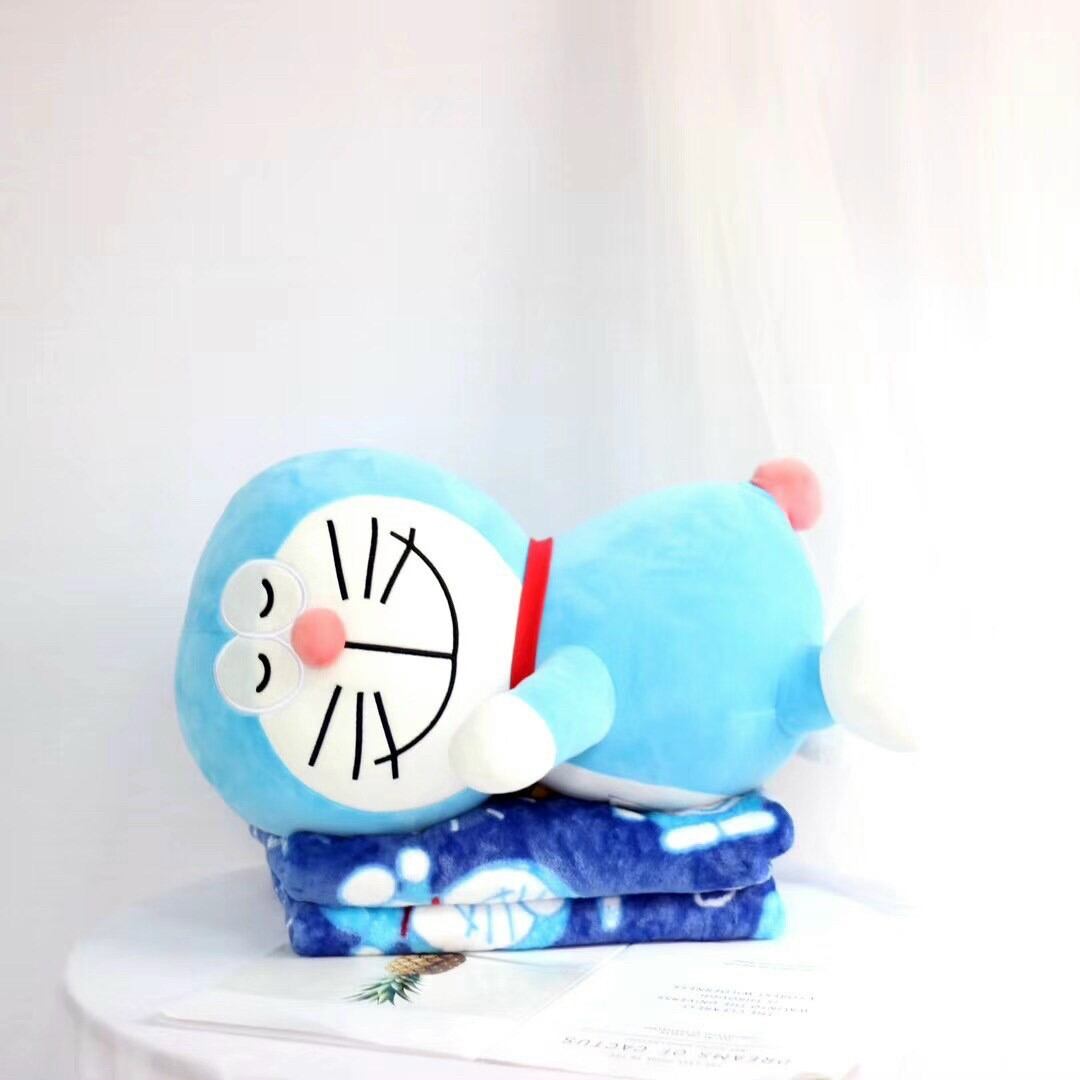 GẤU BÔNG KÈM MỀN DORAEMON