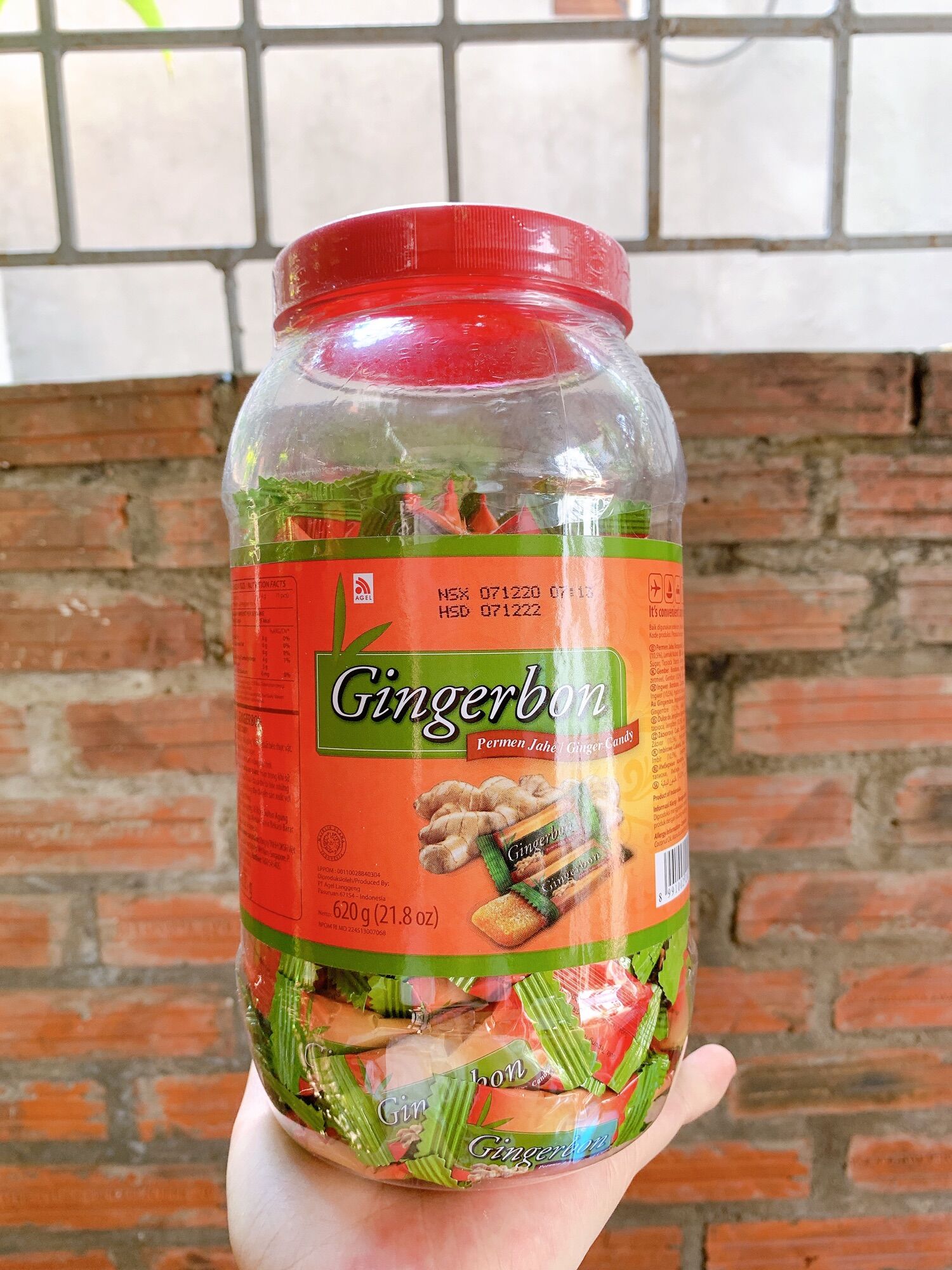 KẸO GỪNG GINGERBON VỊ TRUYỀN THỐNG HŨ 620G