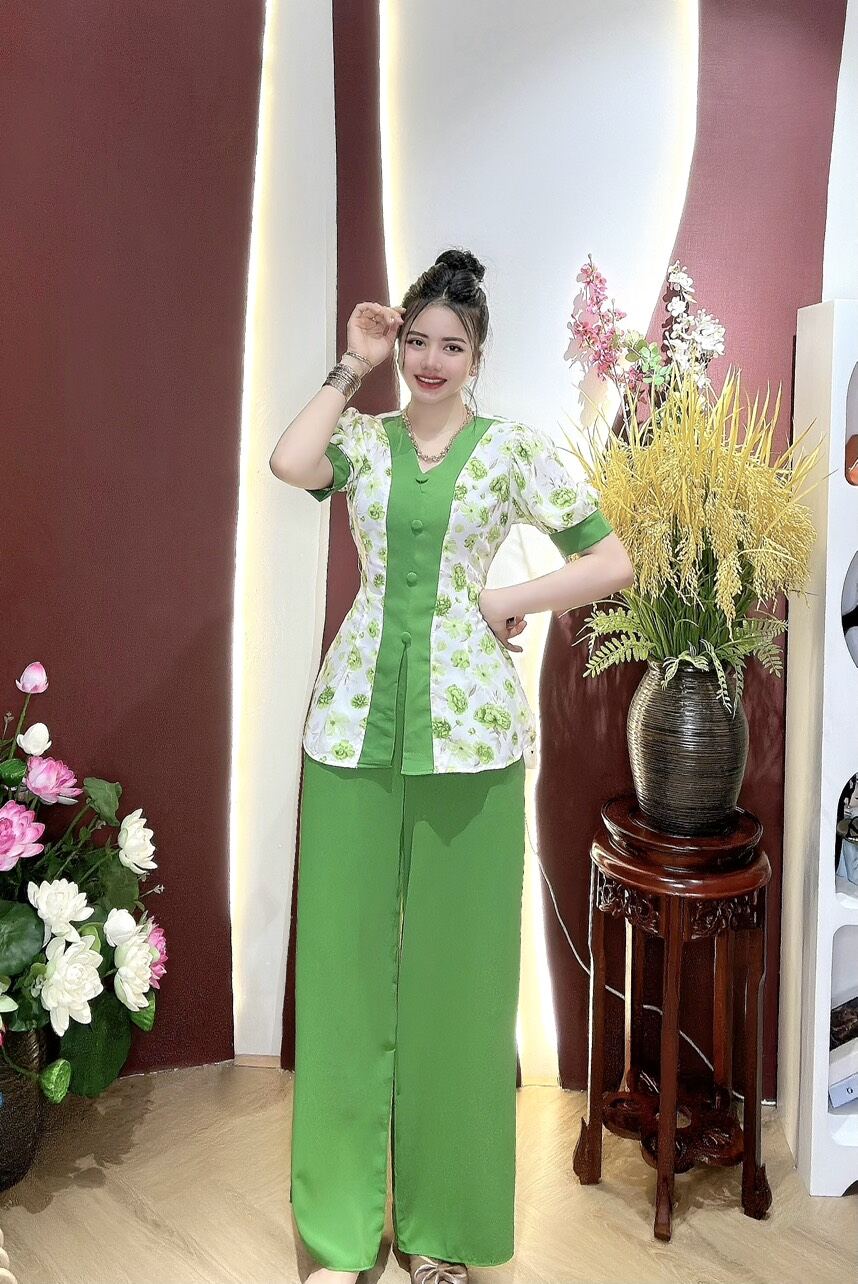 Bộ bà ba cổ tim tay phồng búp / Sét bà ba cổ tim