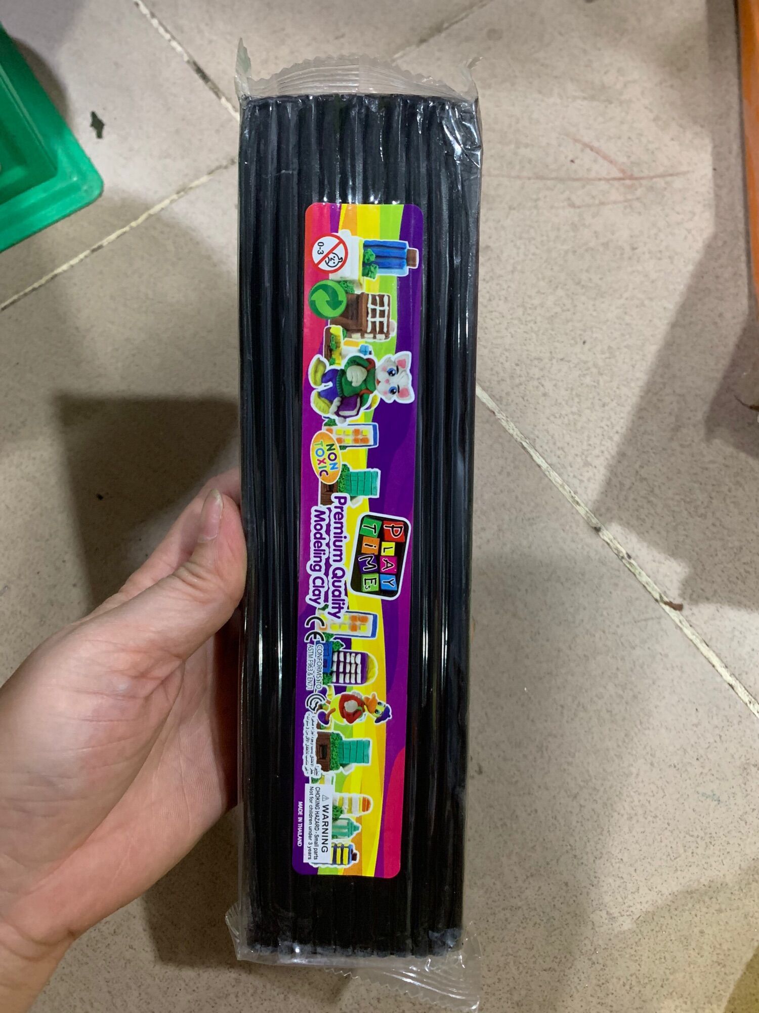 Đất nặn cân Thái đủ màu giá 1 kg( khối 500gam)