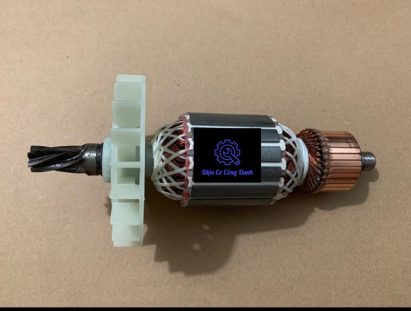 Rotor máy đục cầm tay 6 răng 90k/ Total