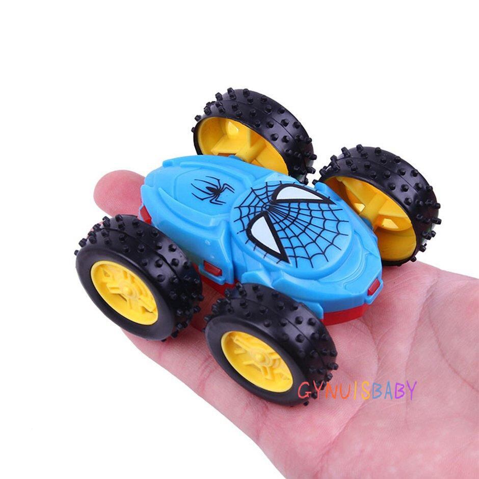 Xe nhào lộn 360 độ