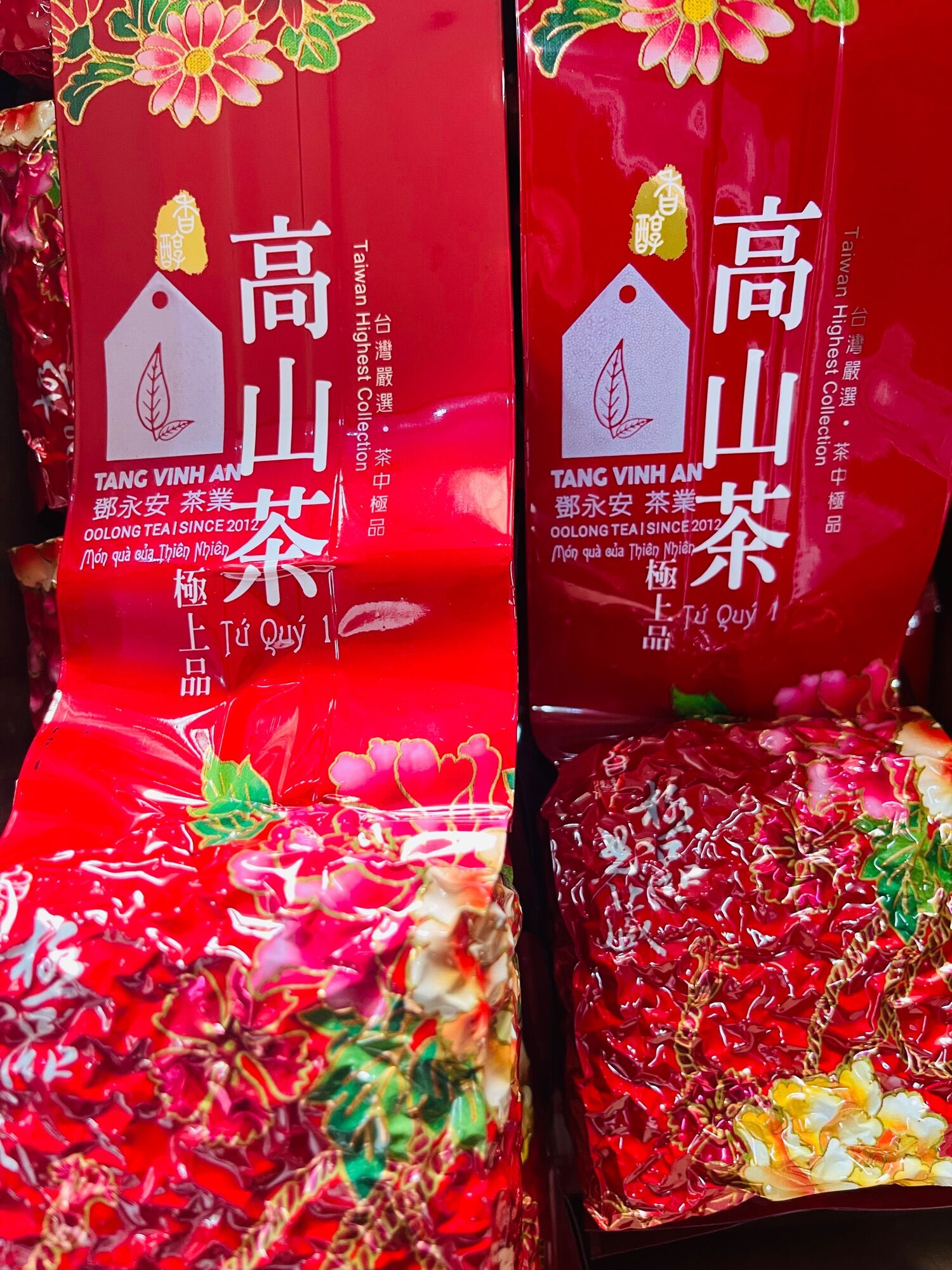 Olong Tứ Quý 1 (1kg4 gói)