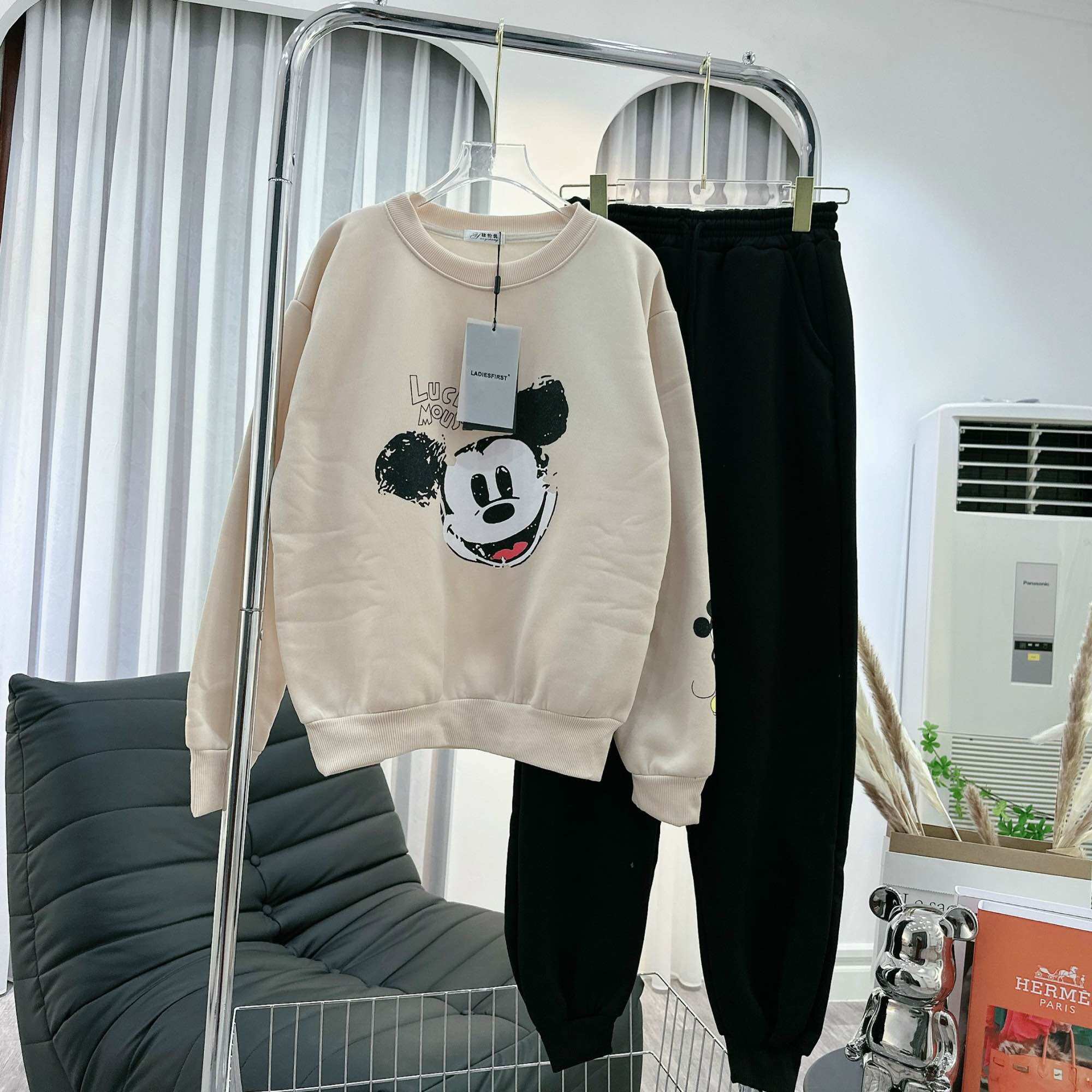Set bộ nỉ nữ , bộ đồ ngủ thu đông hàng qc dày dặn ấm áp