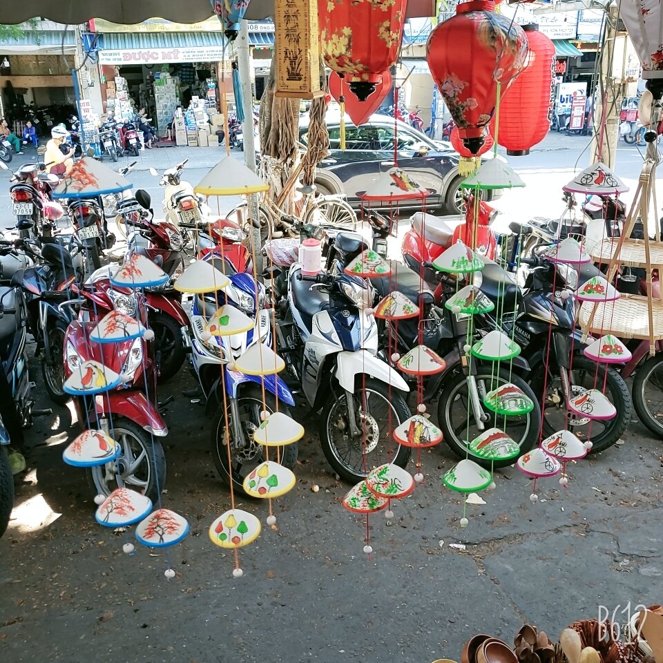 Cute Vietnamese ceramic wind chimes