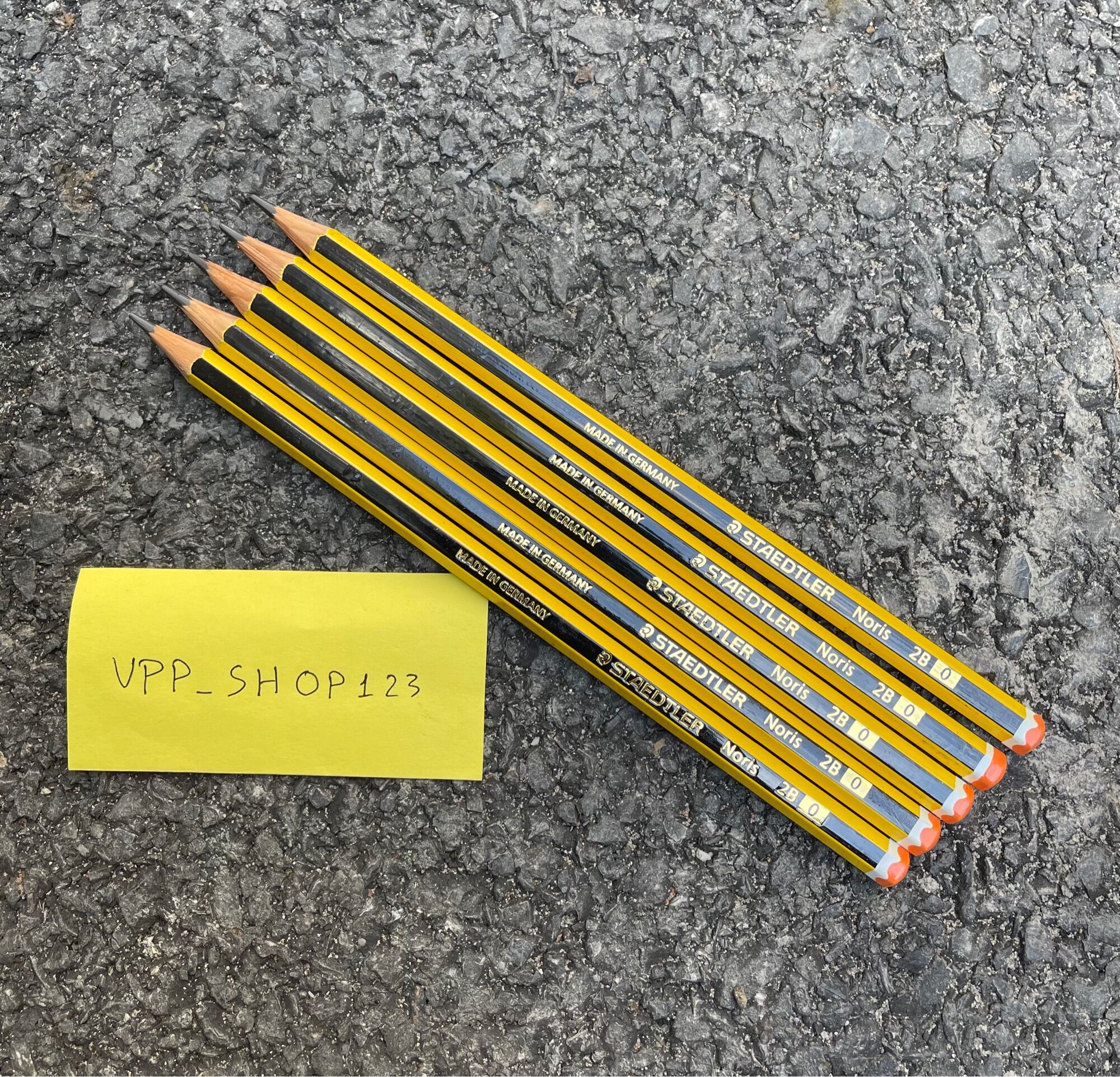 Hộp 12 bút chì đức Steadtler 120  ( 2B,HB )