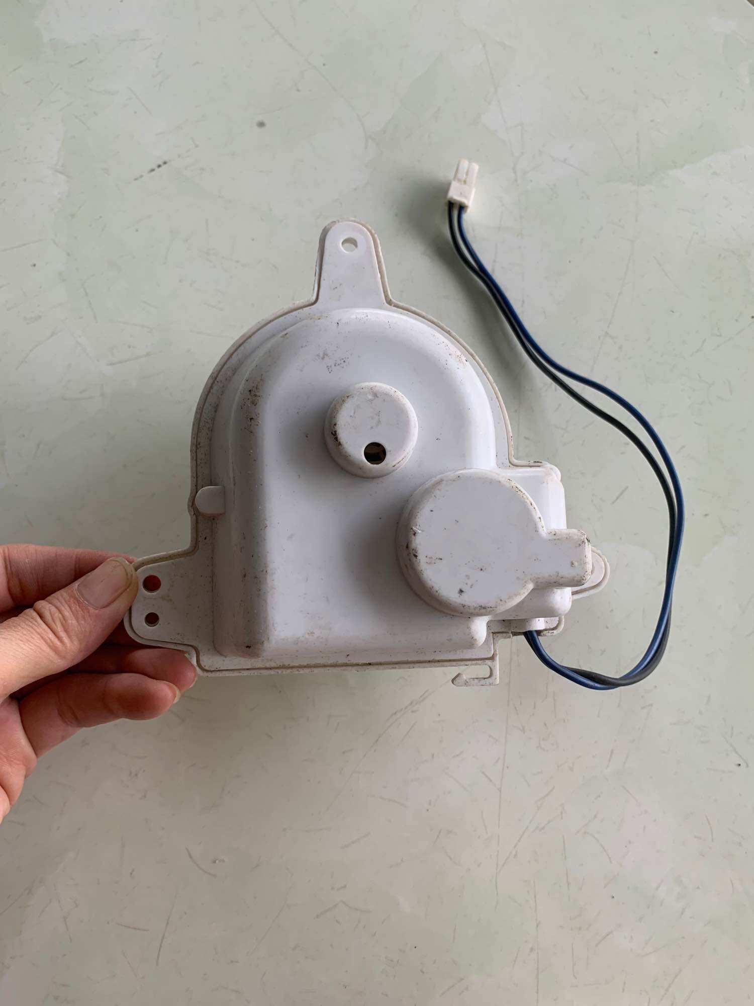 Quạt tủ lạnh hàng tháo máy