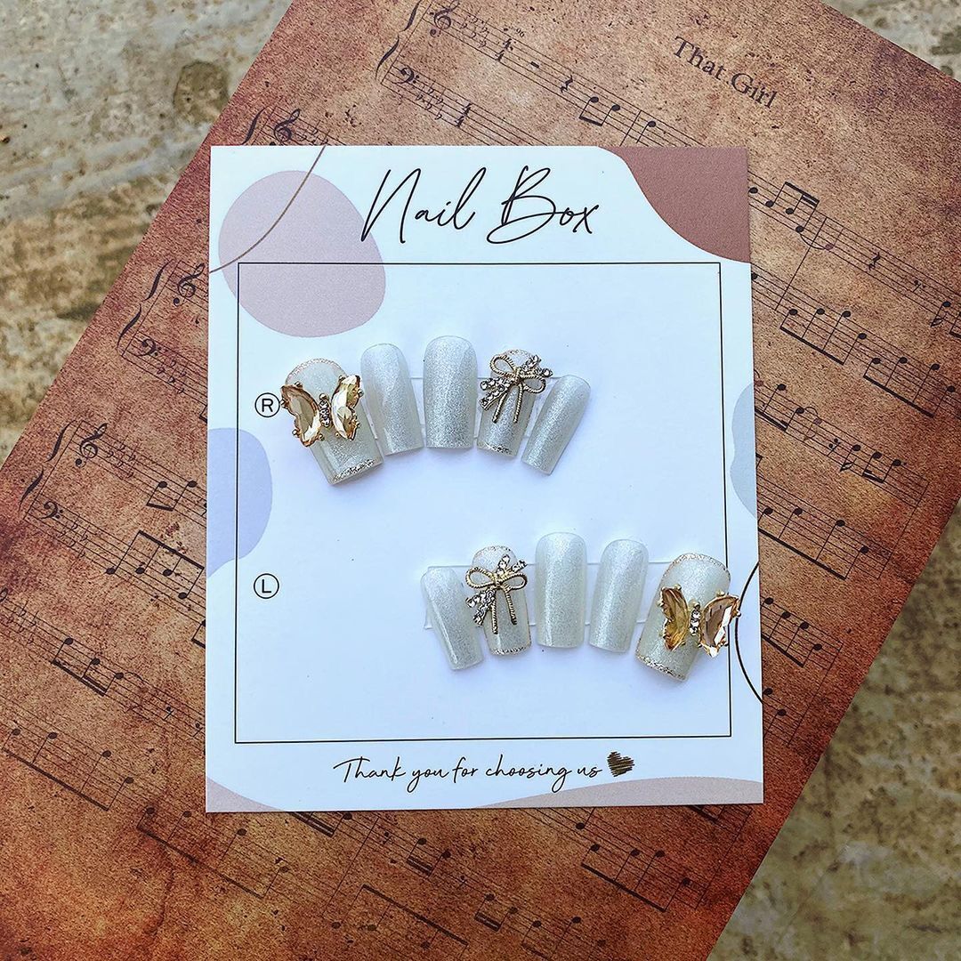 Nail box kèm keo và dũa mẫu thiết kế