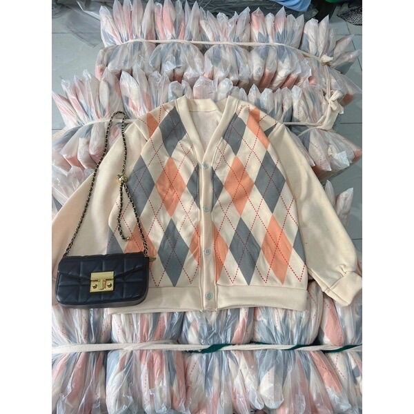 Áo khoác cardigan kẻ trám