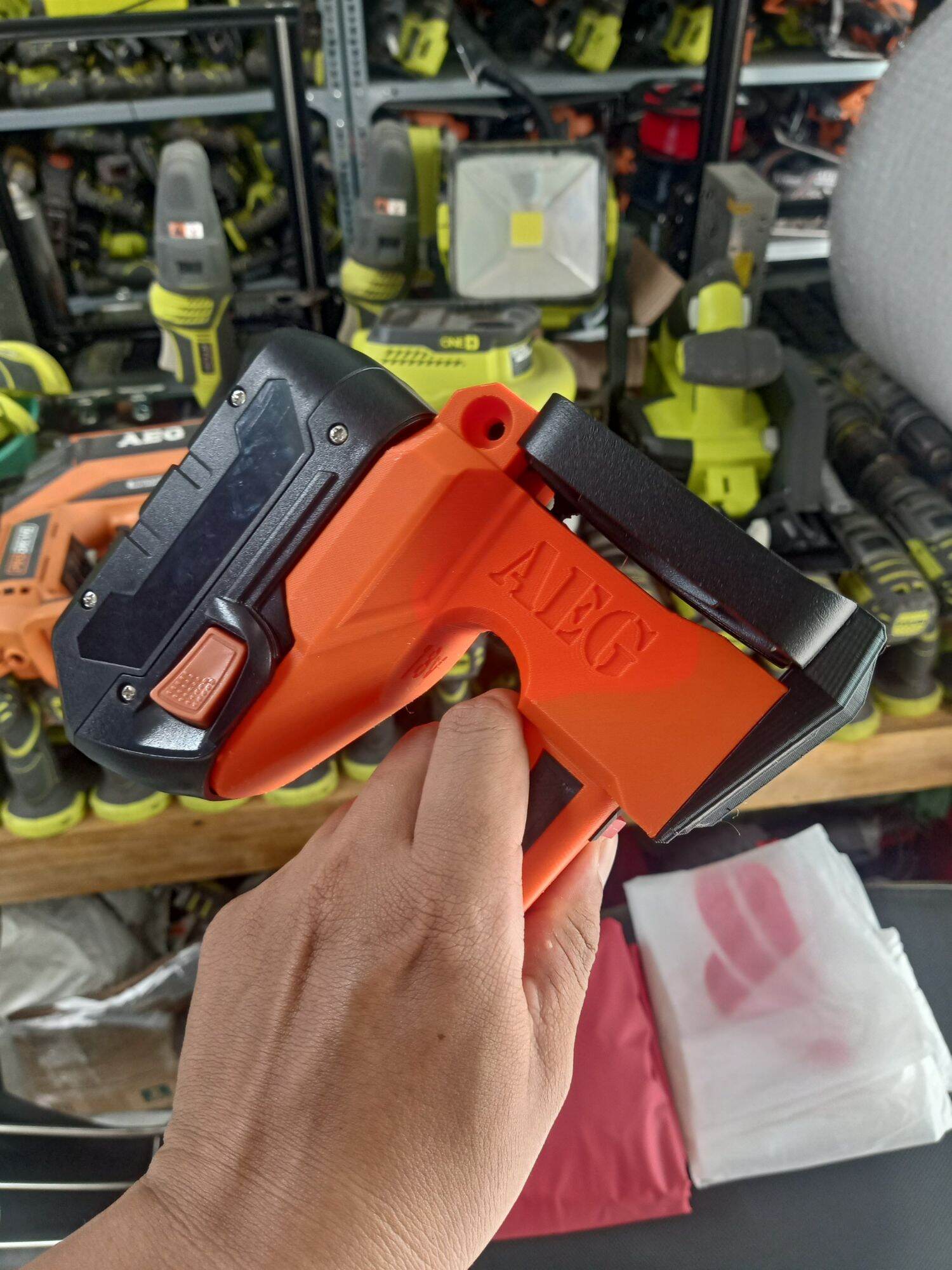 Nsv đèn pin aeg 18v đèn pin ridgid 18v