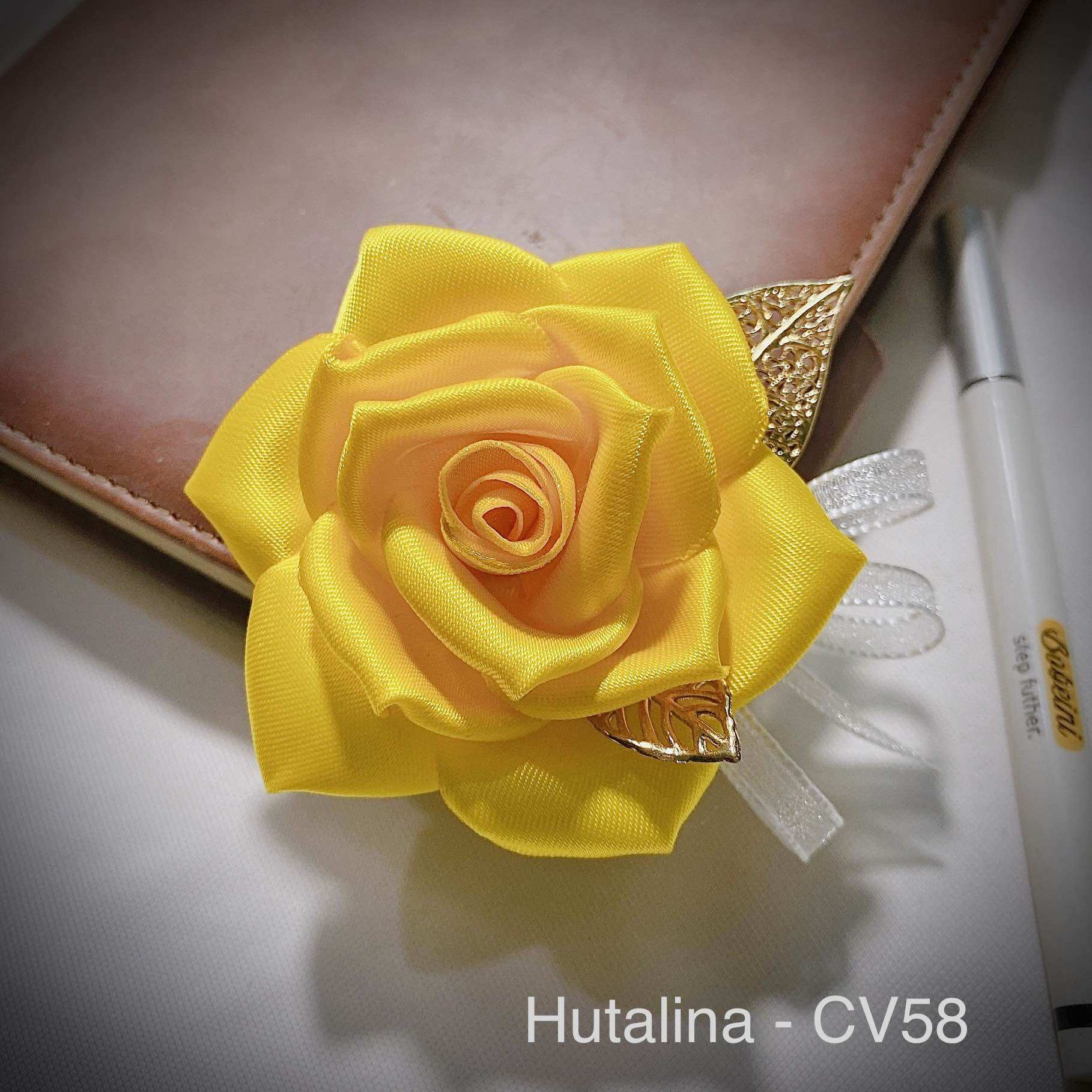 Hoa Cài Áo Handmade CV58 - HUTALINA