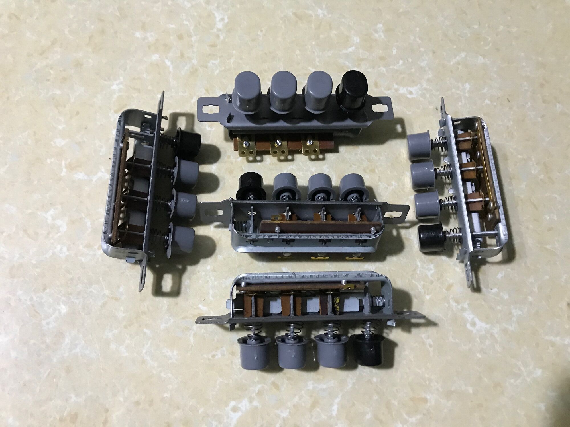 5 cái phím số quạt