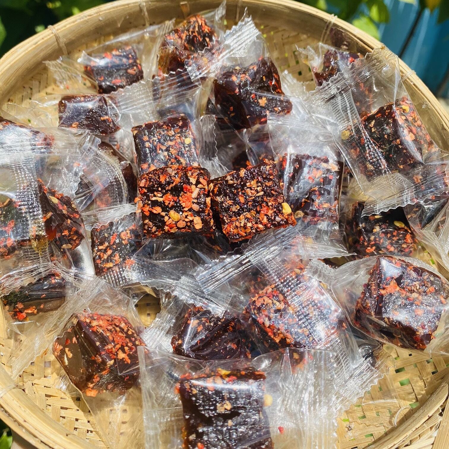 Kẹo me thái sấy cay 500g
