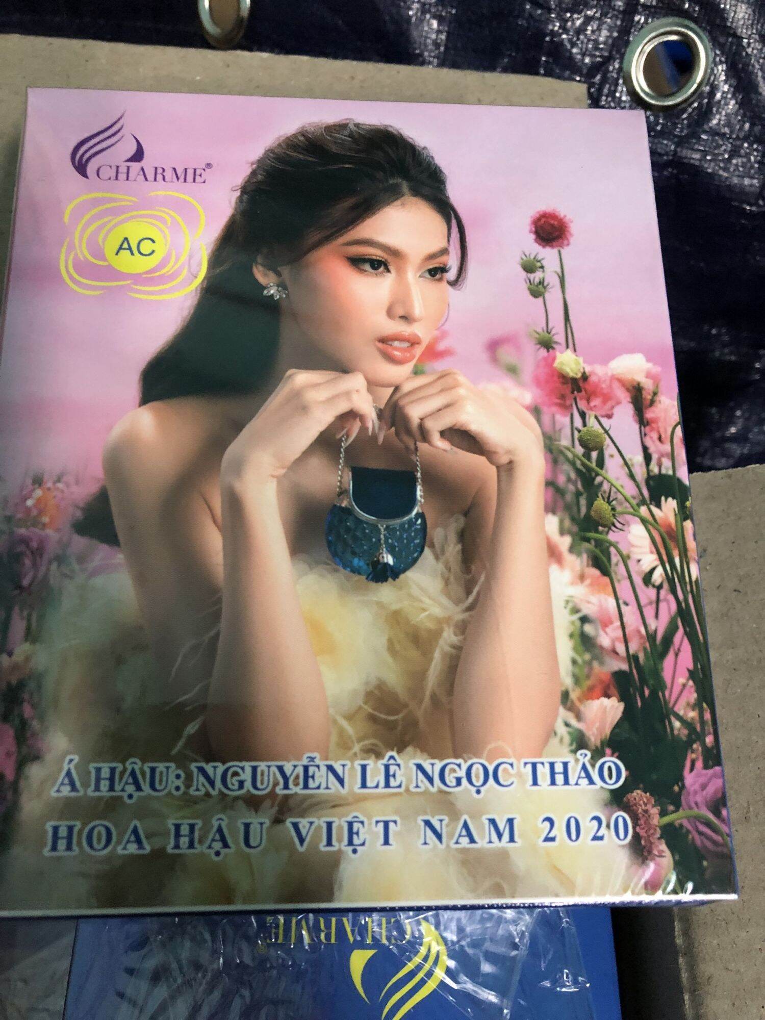 nước hoa char,me AC big size màu xanh 65ml