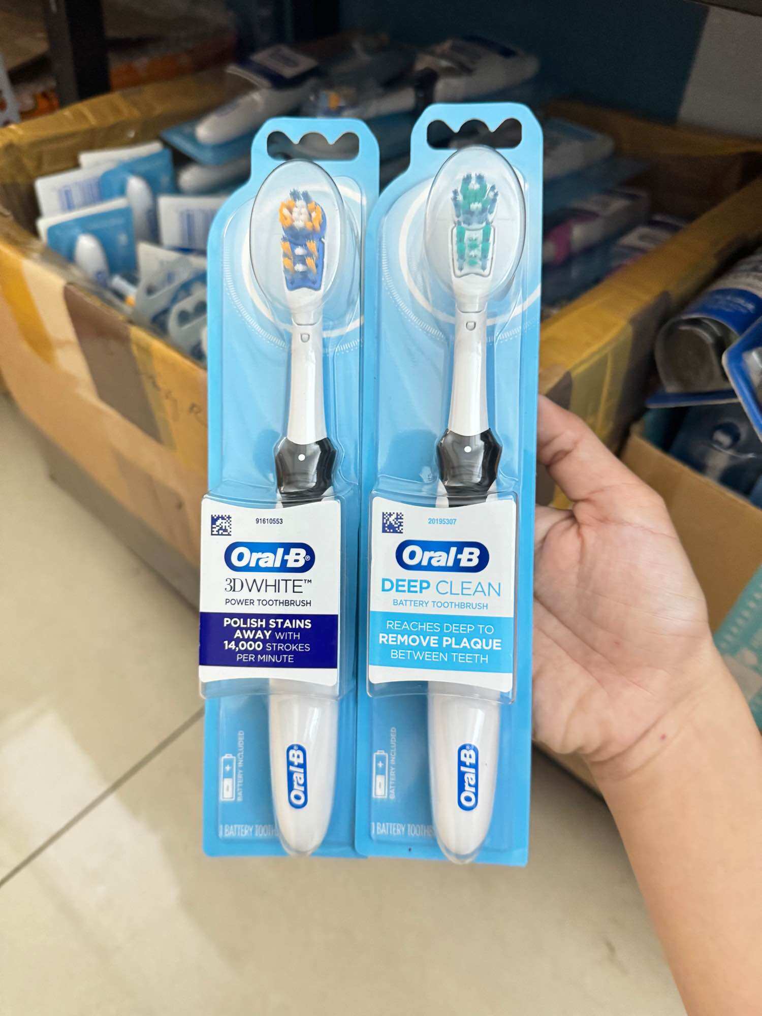 Bàn Chải Đánh Răng Oral B Pin hàng mỹ