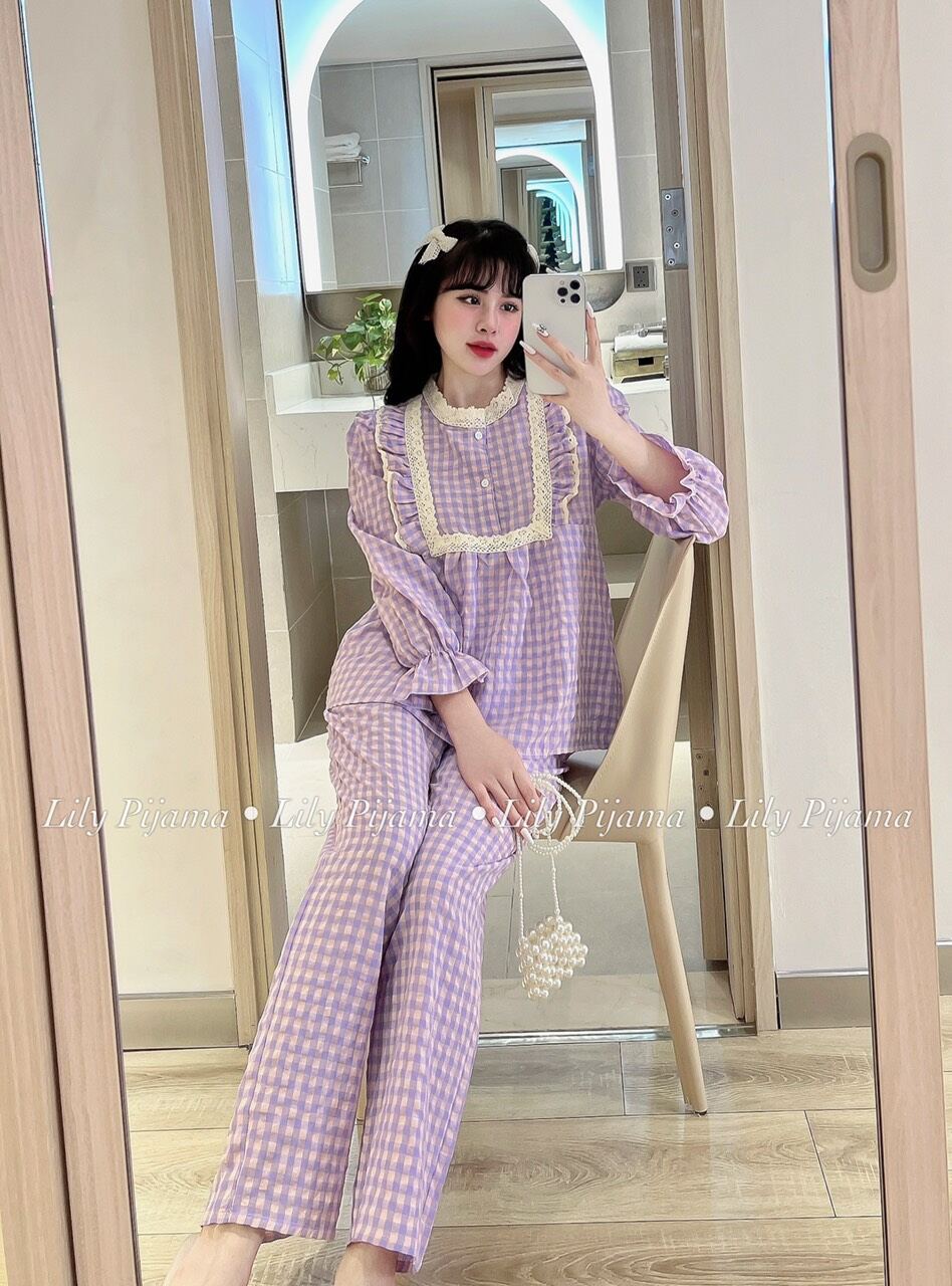Sét bộ pyjama dài  kẻ ren siêu hót ạ.