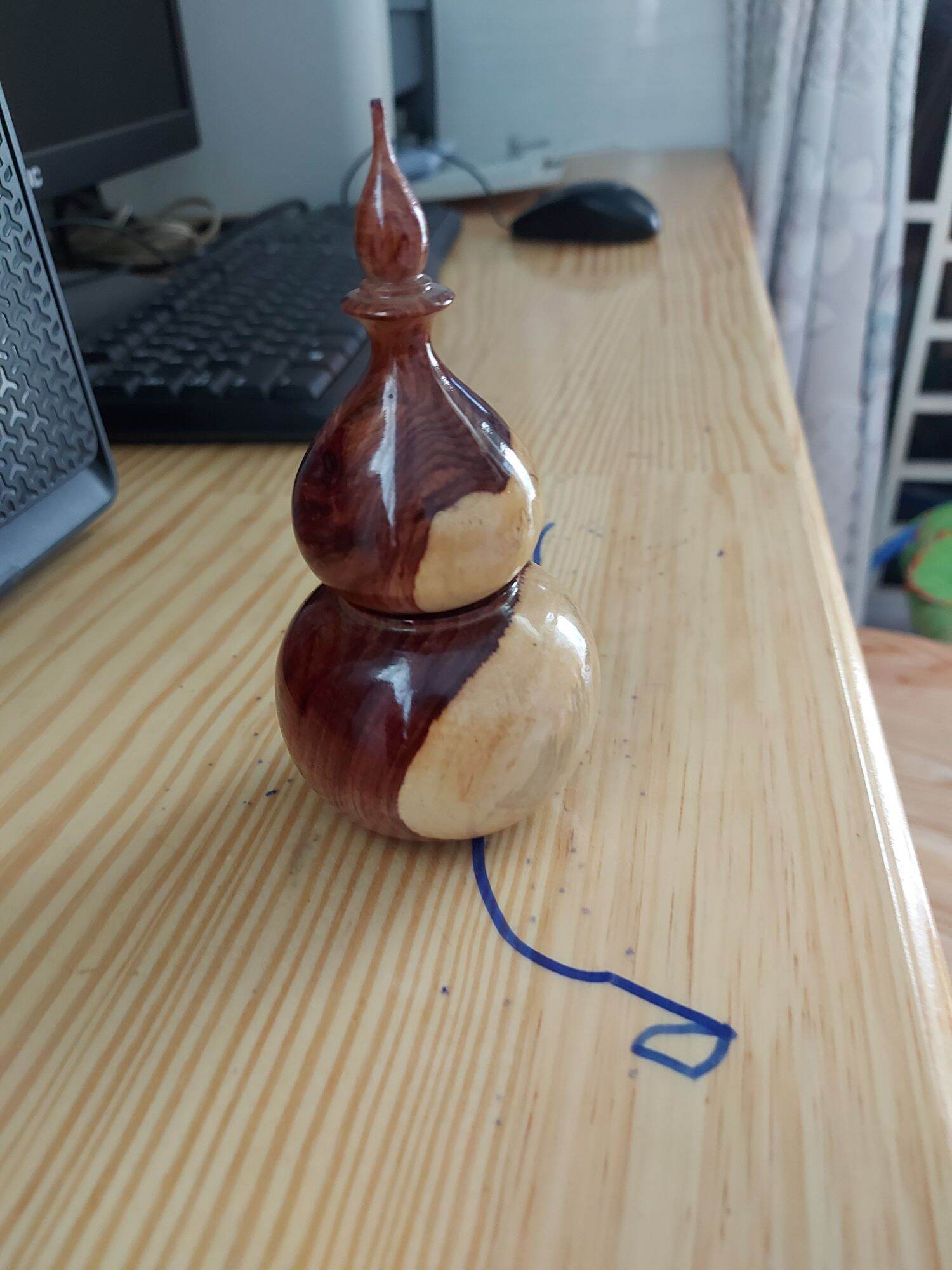 Ống đựng tăm hồ lô gỗ cẩm