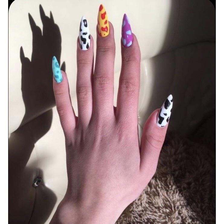 Nailbox thiết kế theo yêu cầu- móng úp bò sữa nhiều màu cực xinh