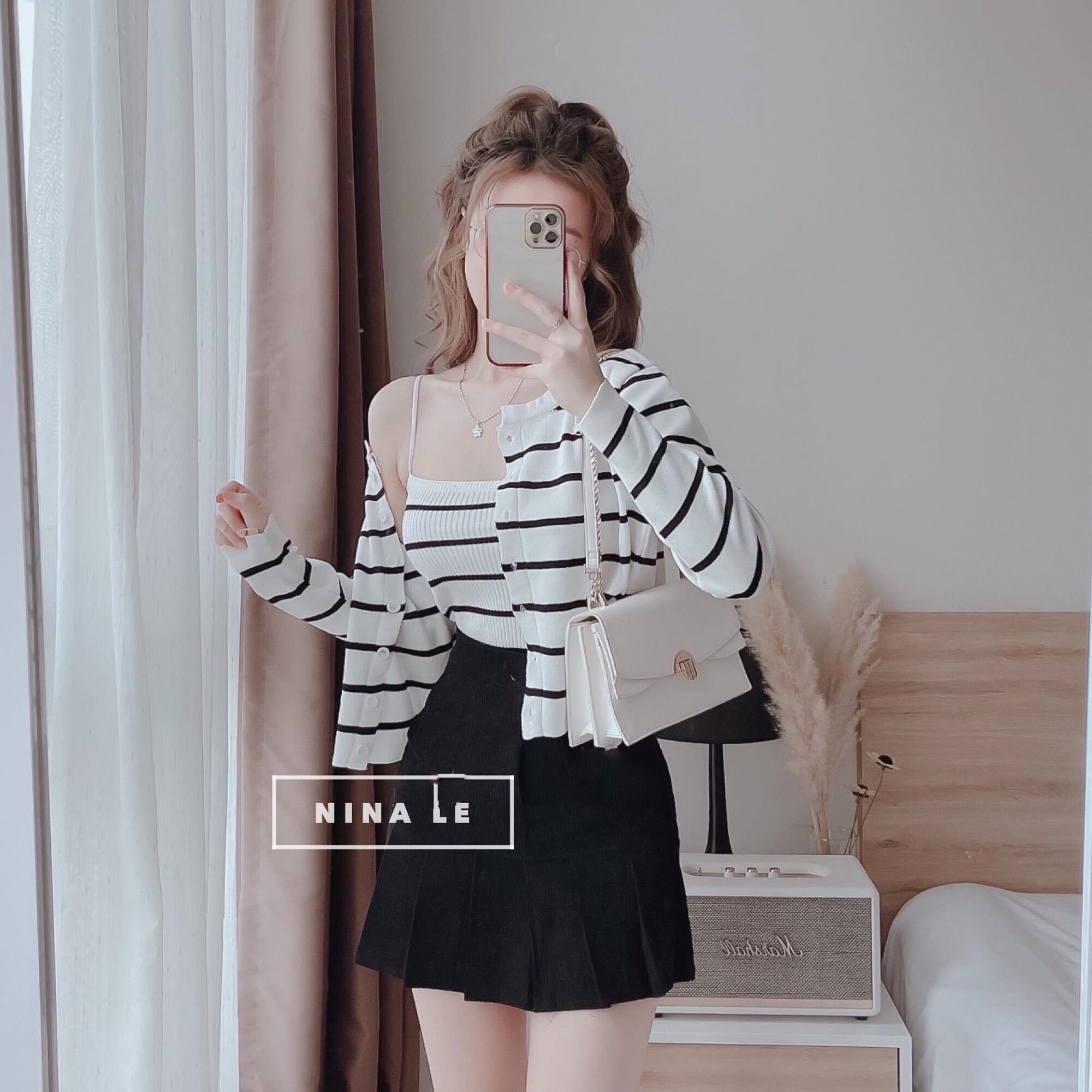 Set Váy Tennis Đen + Set 2 Món Áo Khoác Sọc