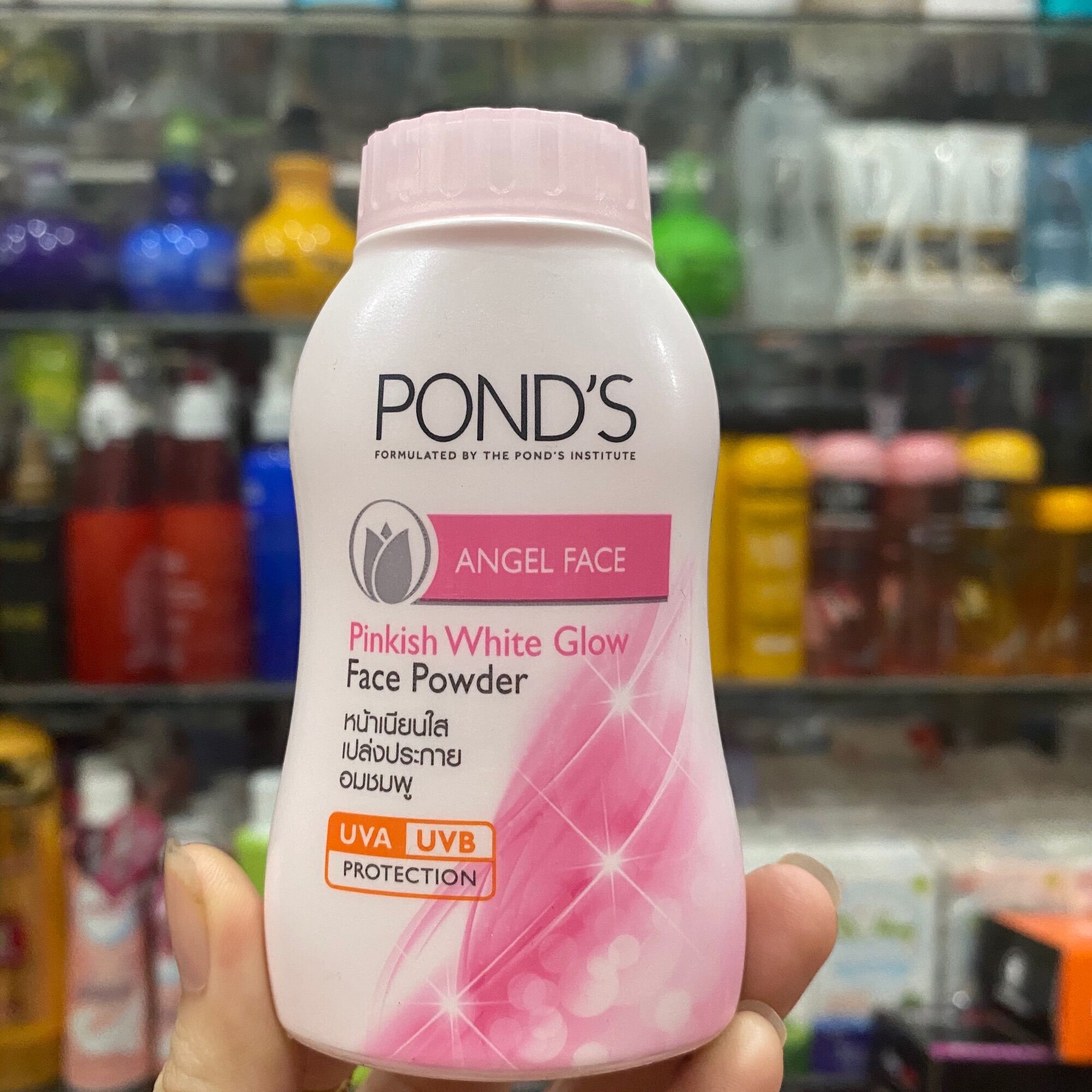 Phấn Phủ bột Pond's Magic Powder trắng hồng