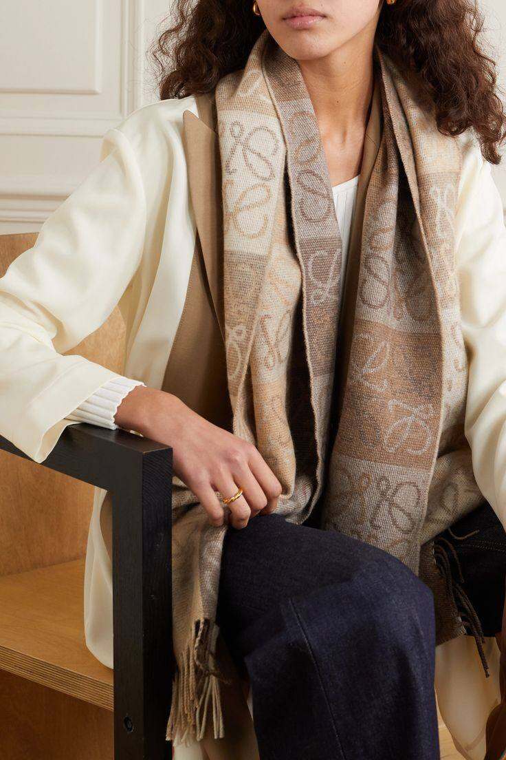 Khăn dạ cao cấp Loewe