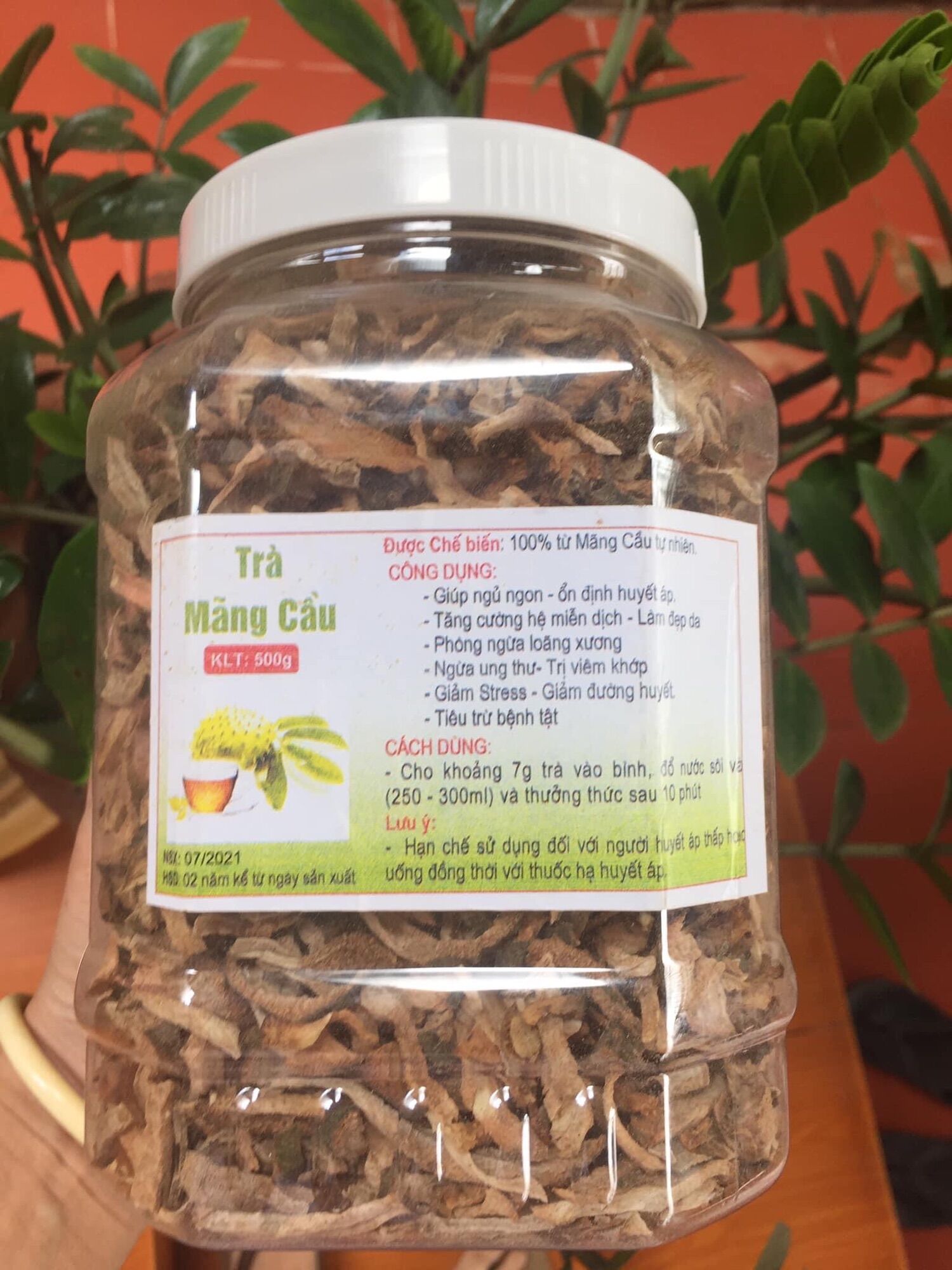 Trà mãng cầu gai