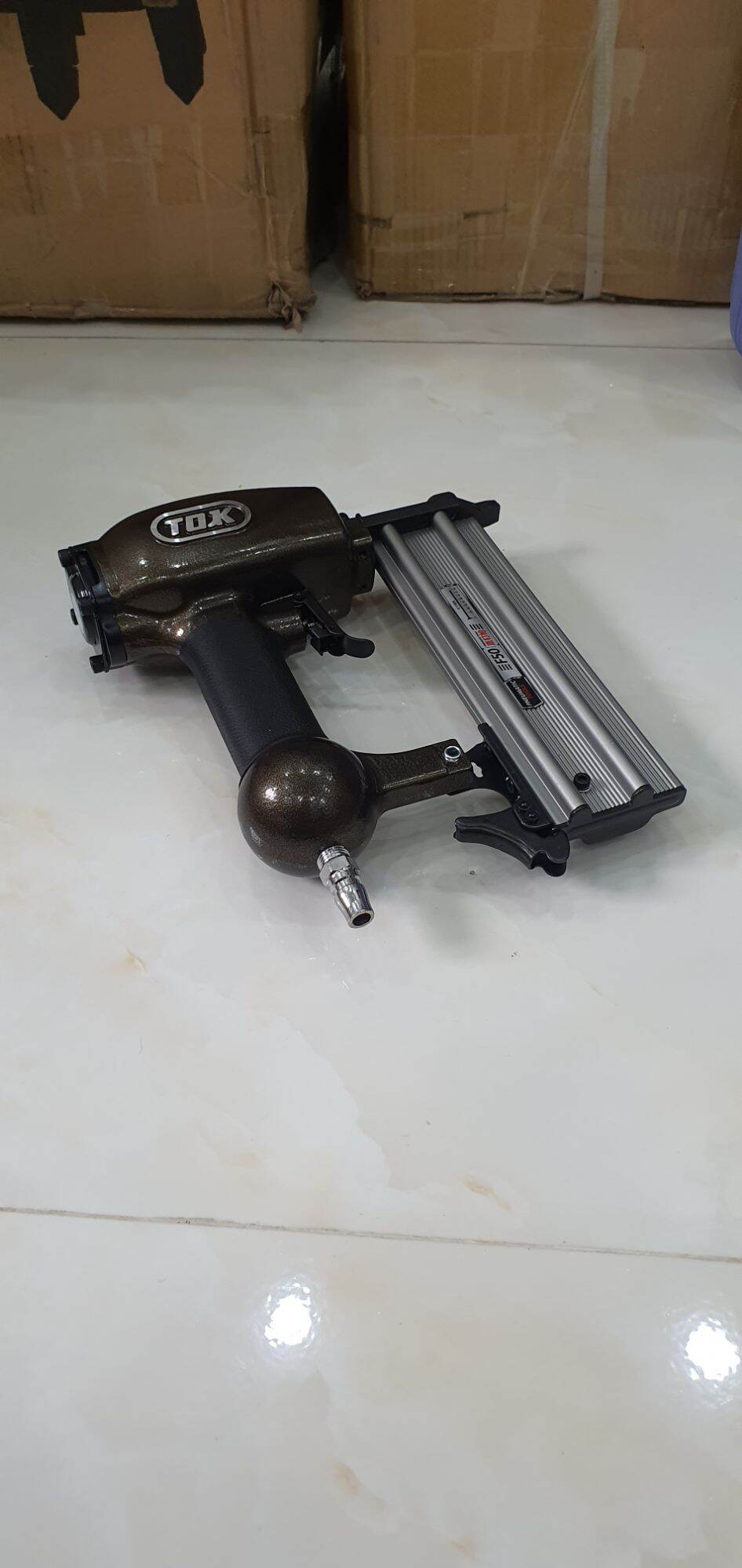 Súng Bắn Đinh TOK F50 ( Gỗ)