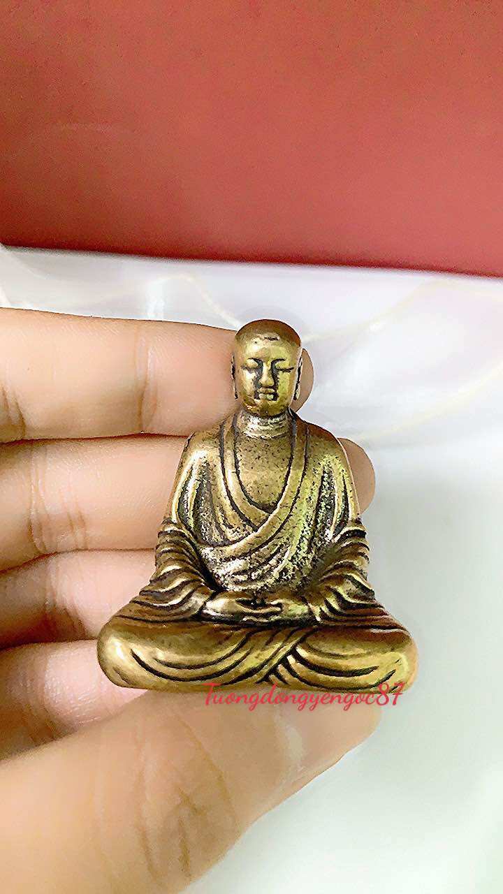Tượng đồng ngài A nan
