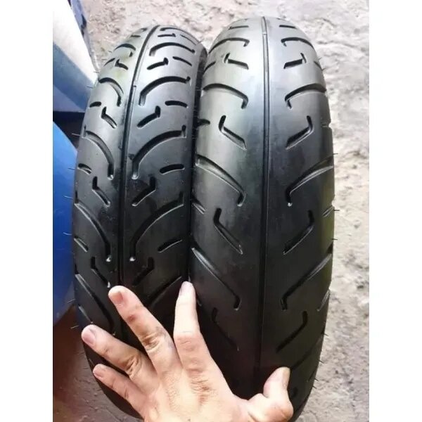 Cặp Lốp SH zin 100/80-16 và 120/80-16 . hàng củ tháo xe còn đẹp. hàng chính hảng cao cấp. bám đường cực tốt . bền bỉ. có vá trong rất kỉ. bao chạy thoải mái....