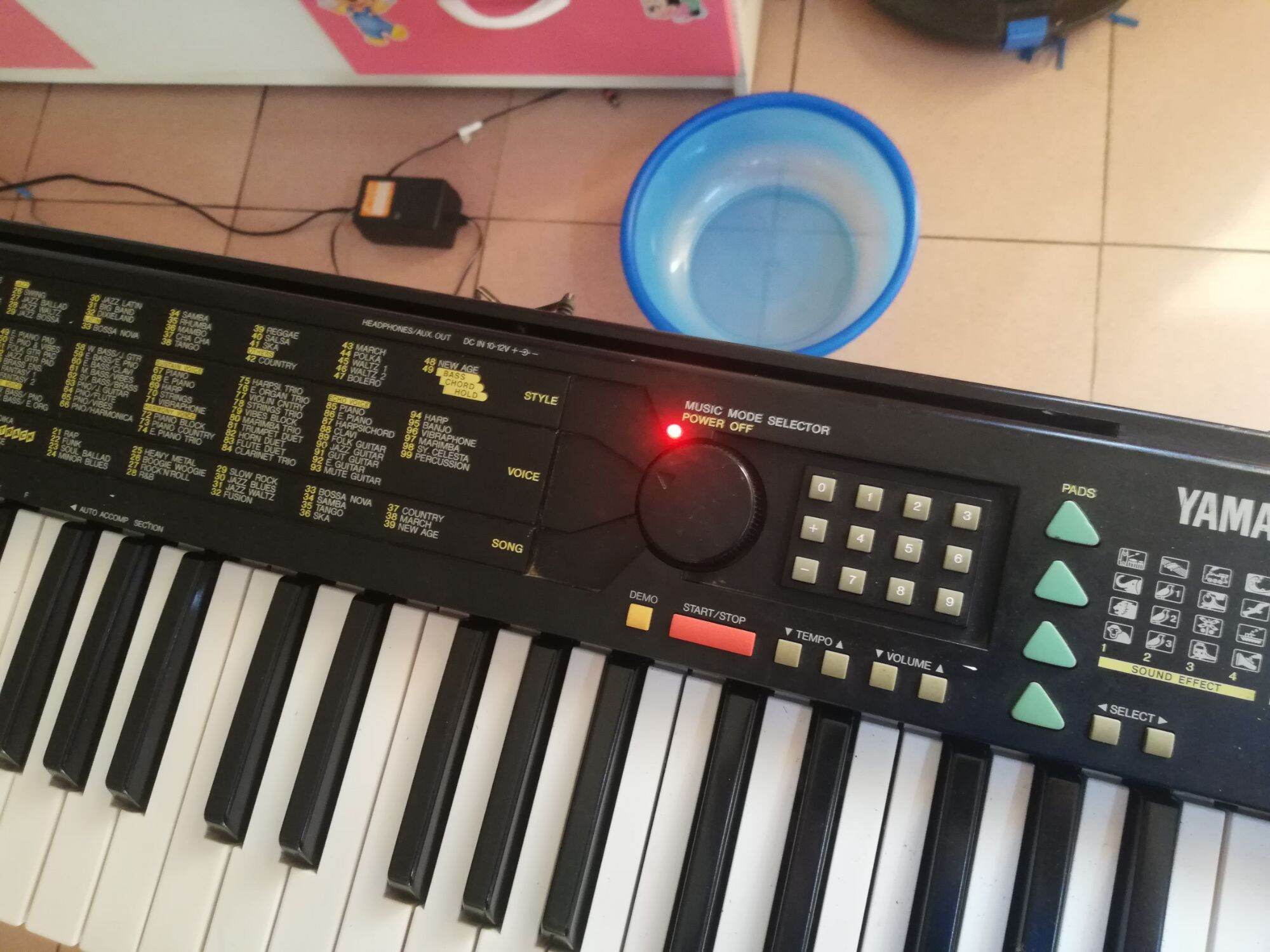 Đàn organ Yamaha PSR 110