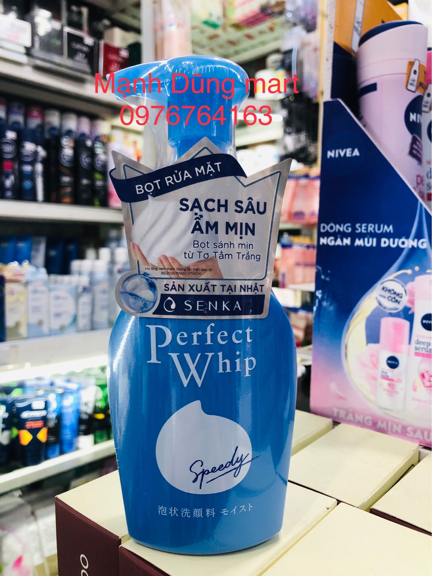 Sữa rửa mặt Tự Tạo Bọt Senka Speedy Perfect Whip 150ml mẫu mới