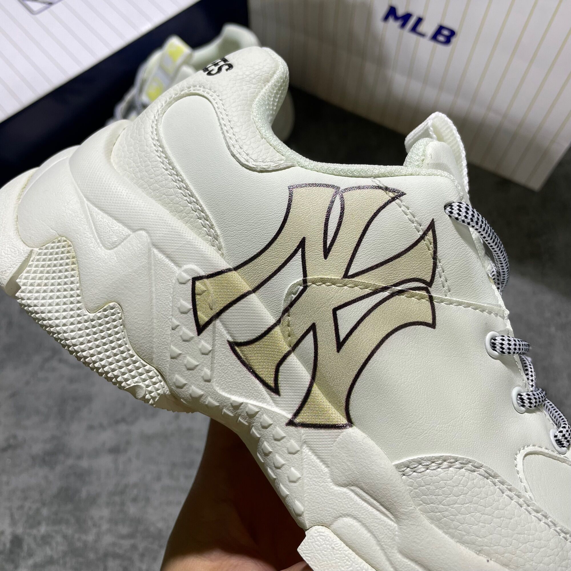 Giày thể thao MLB NY Vàng
