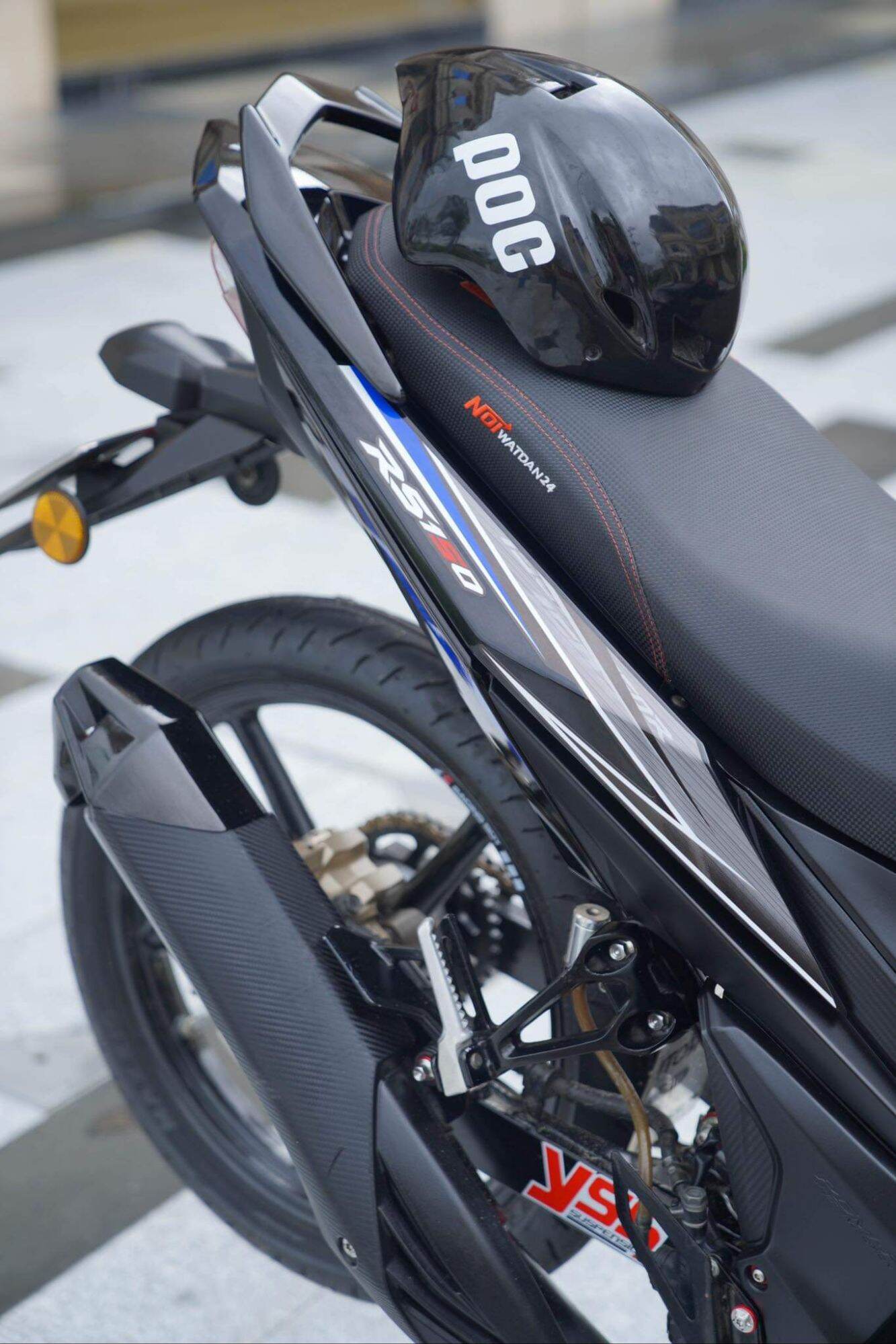 tem rời winner v1 đen xanh rs