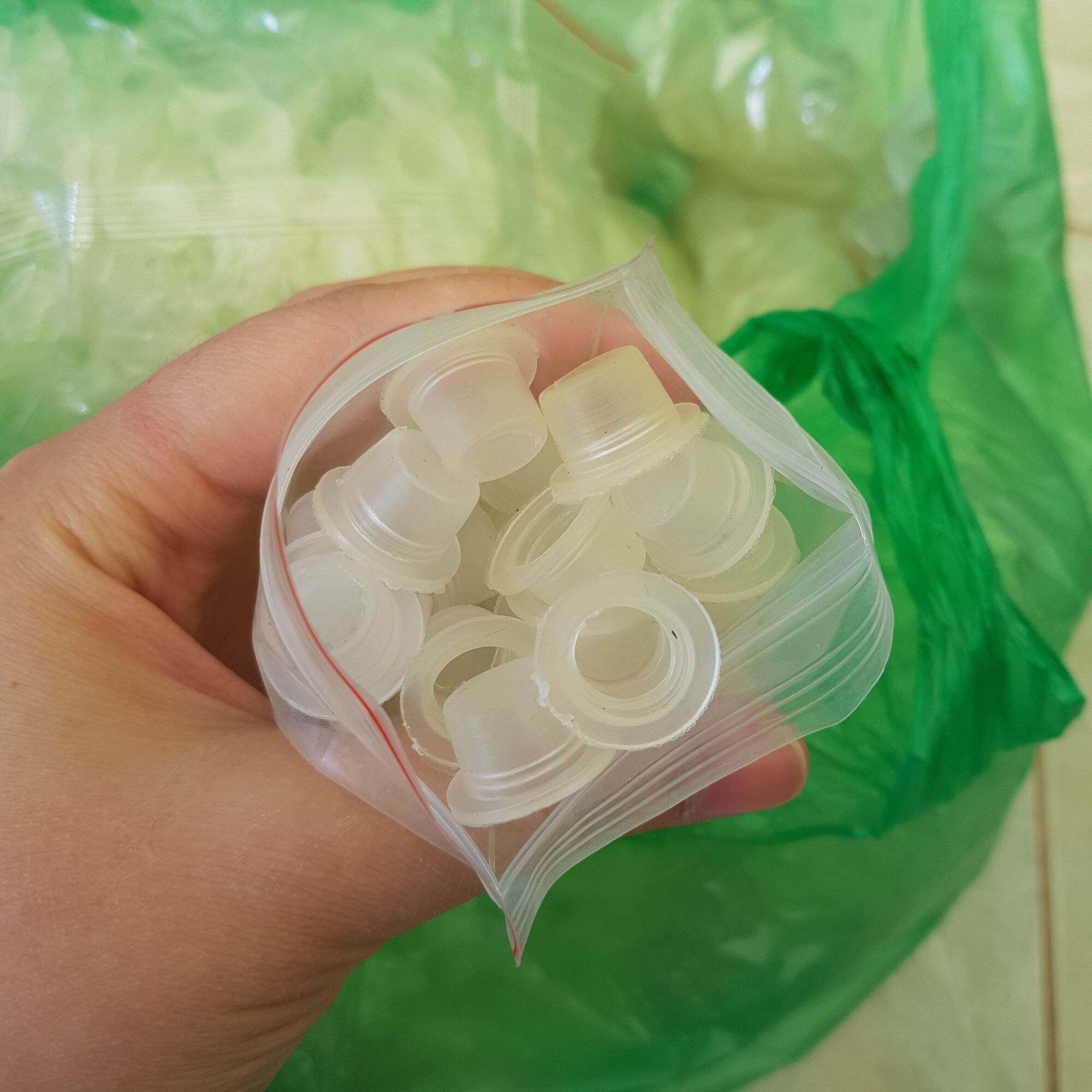 Chum đựng mực phun xăm, chum silicon đựng mực xăm