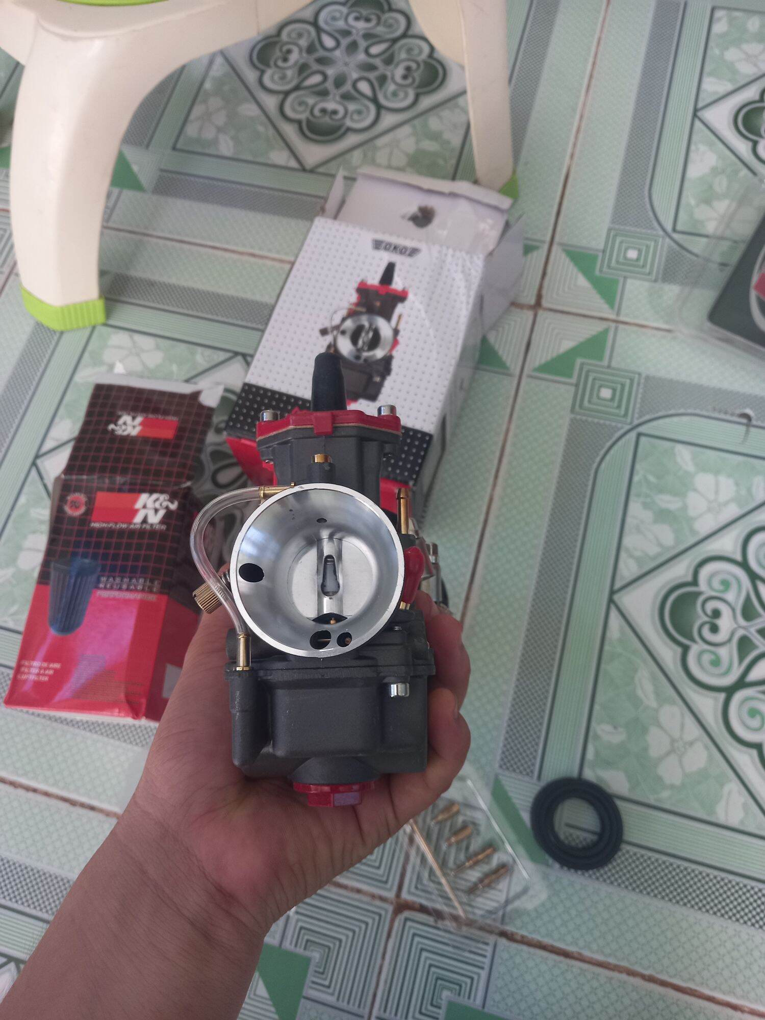 Combo bình xăng OKO ga dẹp họng 28 ( tặng kèm lọc trụ KN)