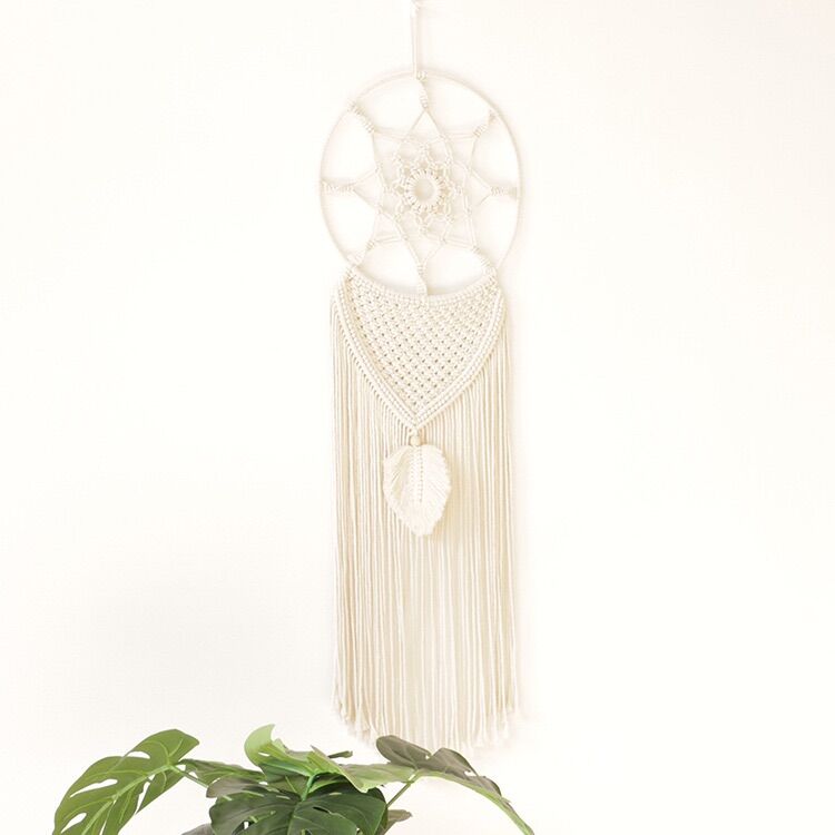 Dreamcatcher macrame trang trí phòng theo phong cách Boho