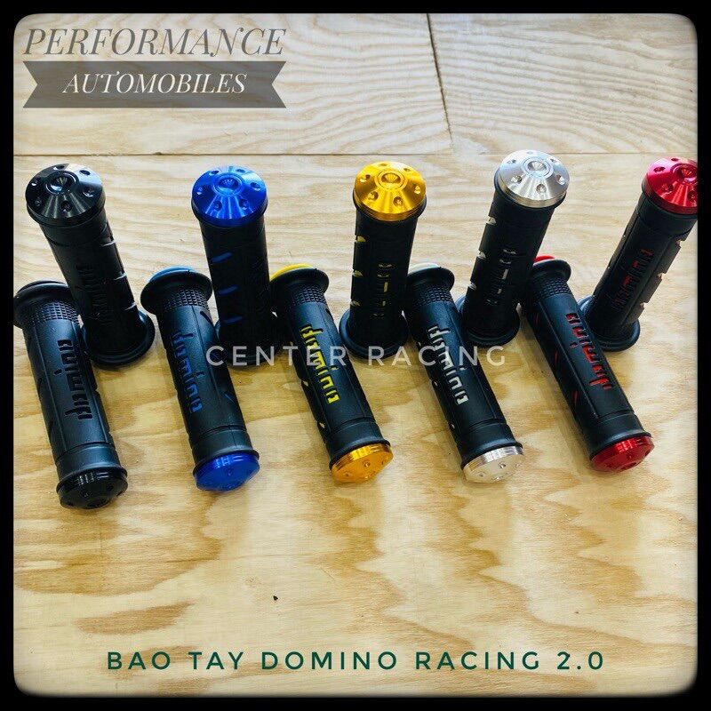 Bao tay xe máy Domino có gù màu đỏ 2.0